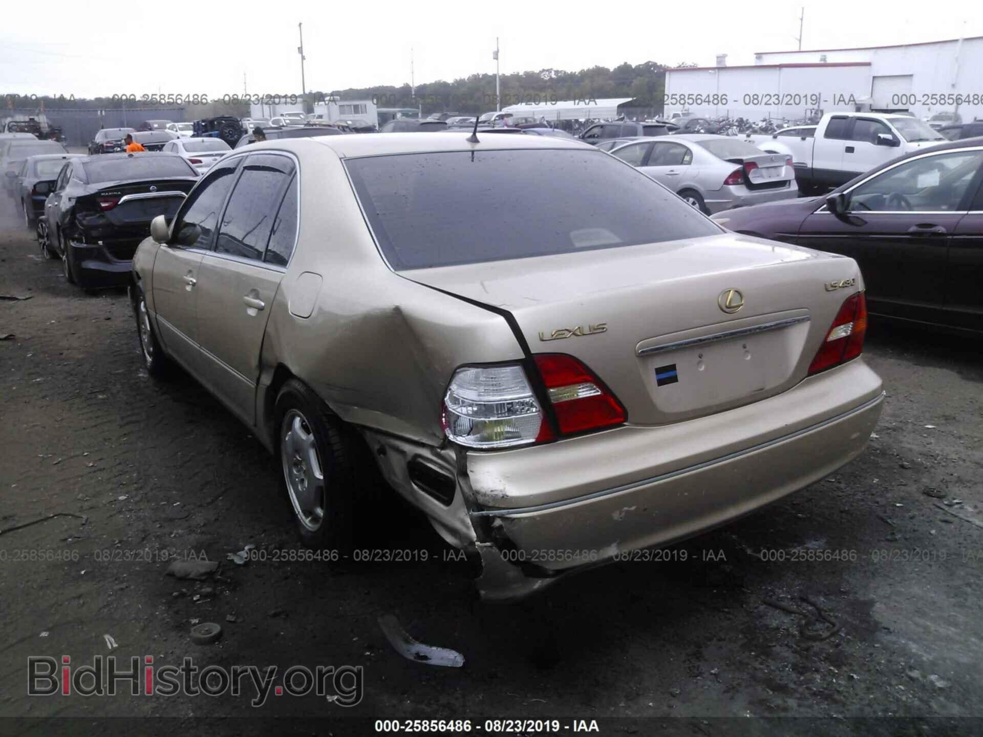 2002 LEXUS LS - VIN: JTHBN30F120068146 - Photo 3