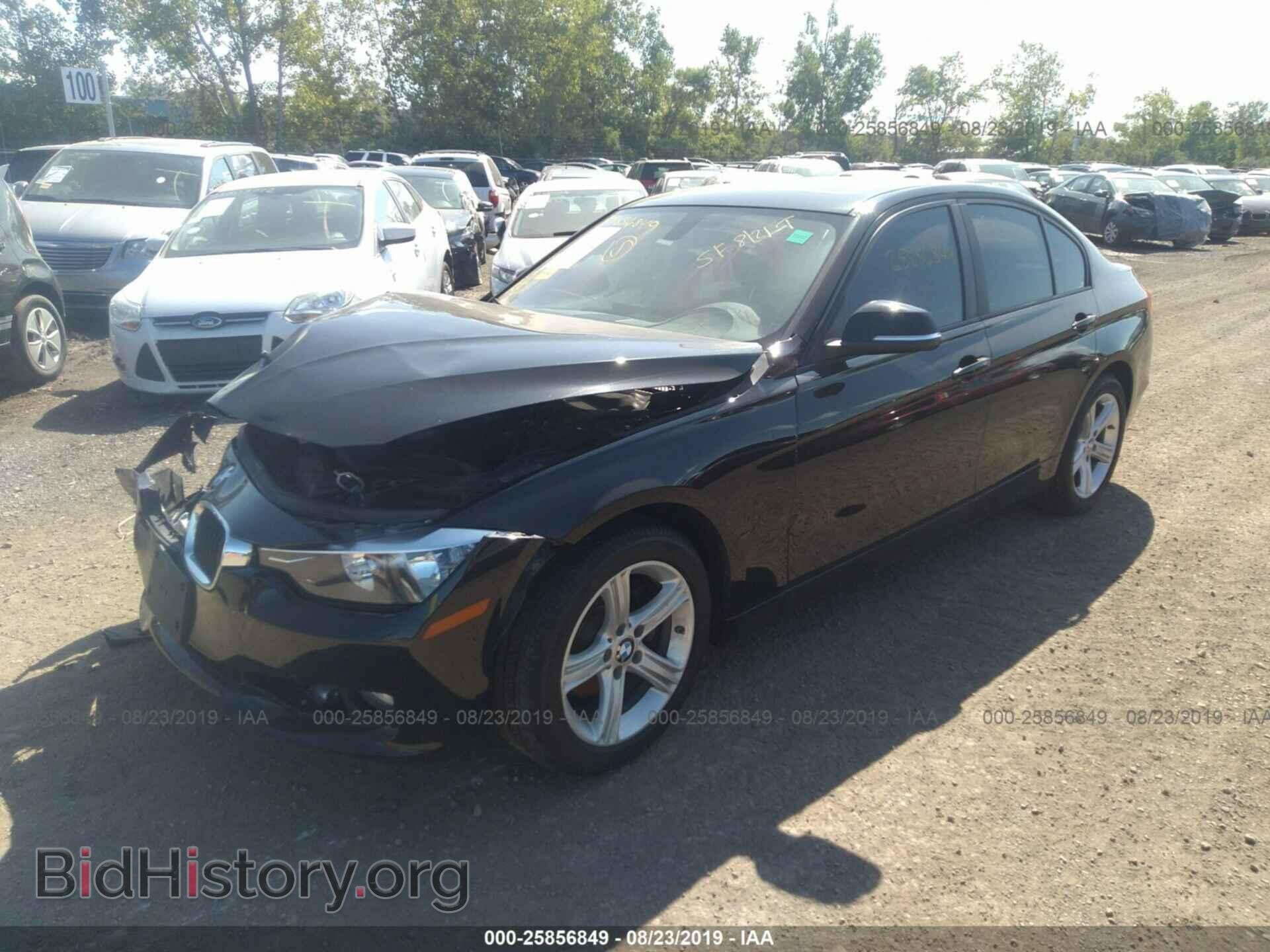 2013 BMW 320 - VIN: WBA3C3C55DF979110 - Photo 2