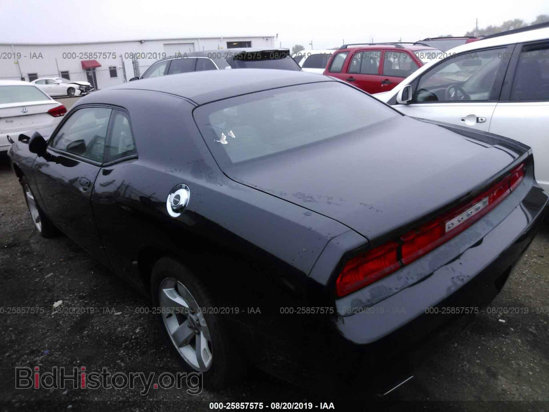 2014 DODGE CHALLENGER - VIN: 2C3CDYAG2EH258202 - Фото 3