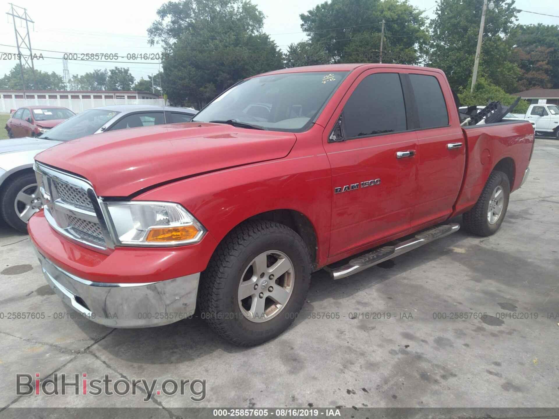 2011 DODGE RAM 1500 - VIN: 1D7RB1GP0BS580504 - Фото 2
