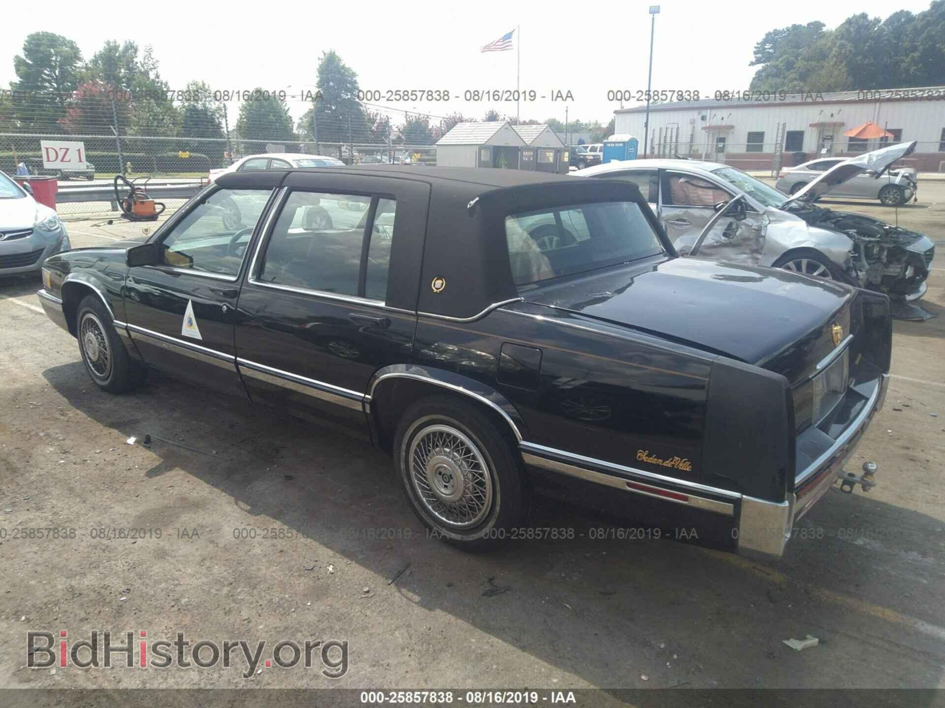 1993 CADILLAC DEVILLE - VIN: 1G6CD53B2P4286287 - Photo 3