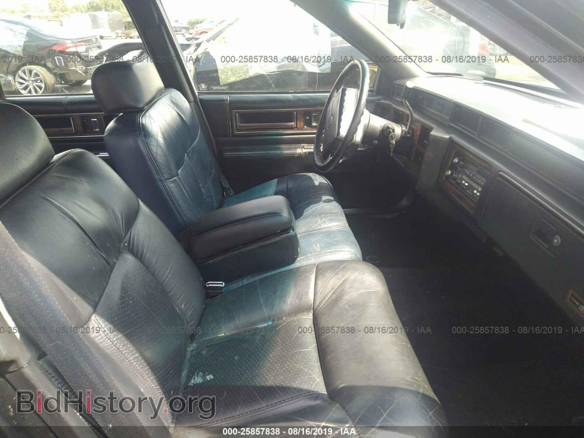 1993 CADILLAC DEVILLE - VIN: 1G6CD53B2P4286287 - Photo 5