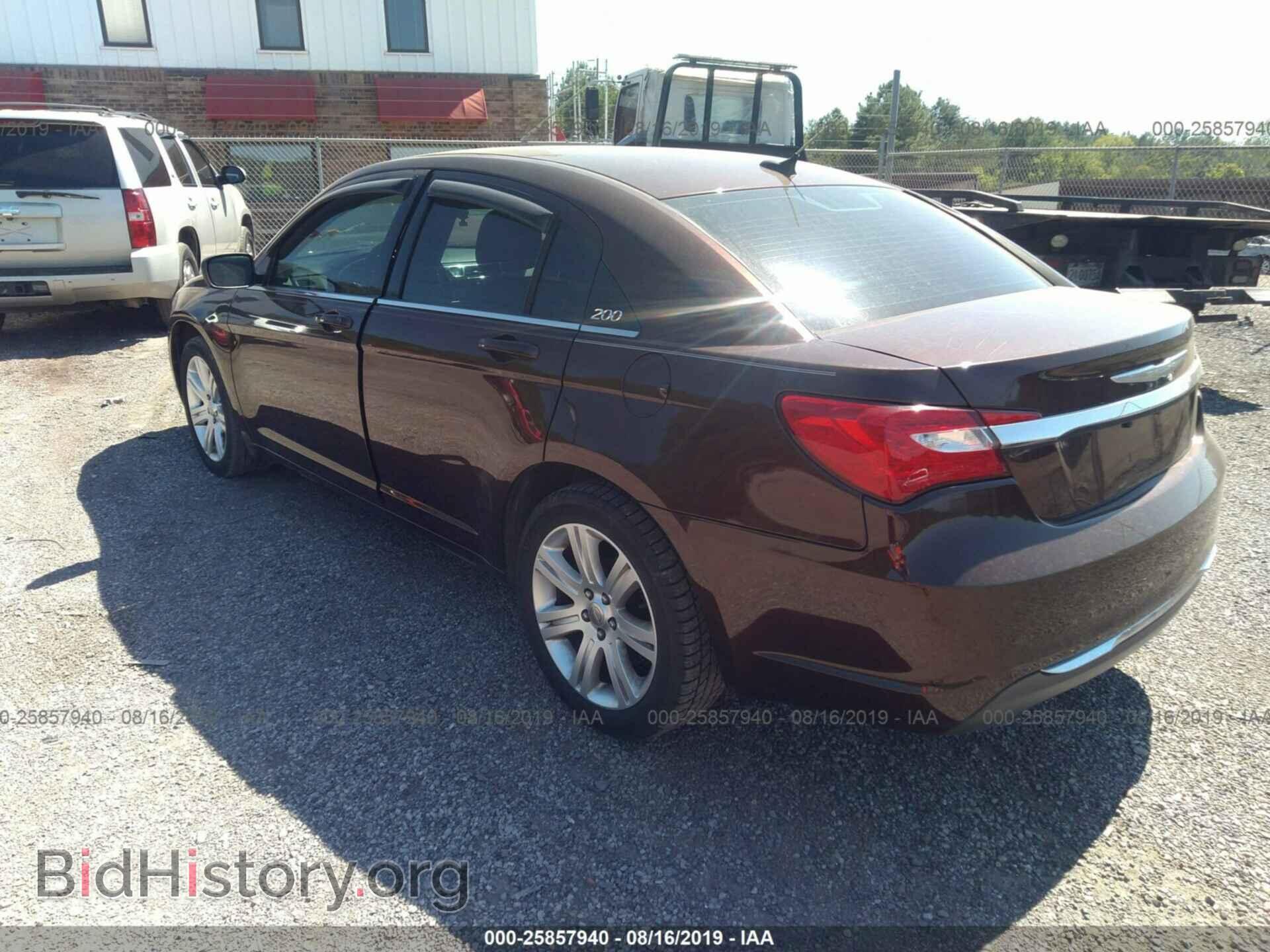 2013 CHRYSLER 200 - VIN: 1C3CCBBB0DN543747 - Фото 3