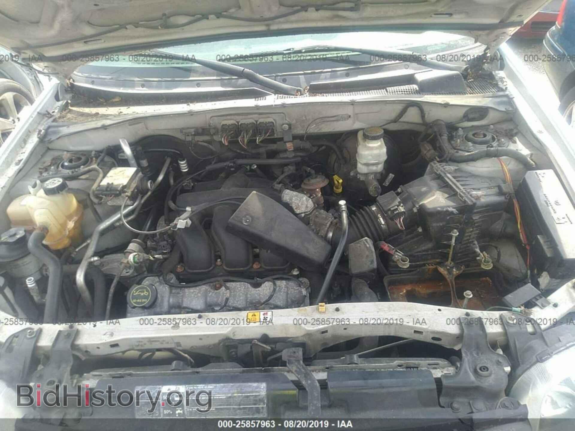 2006 FORD ESCAPE - VIN: 1FMYU93196KC94314 - Фото 10