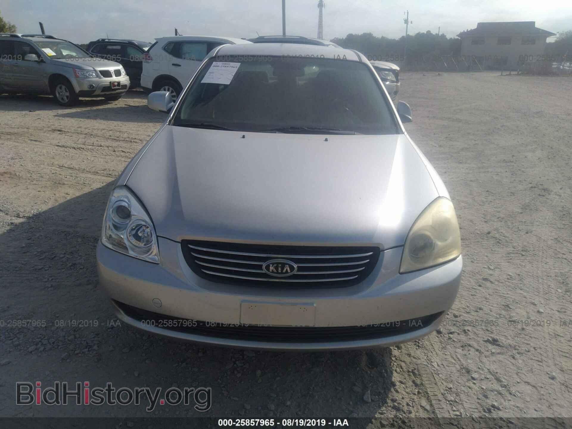 2007 KIA OPTIMA - VIN: KNAGE123675120490 - Фото 6