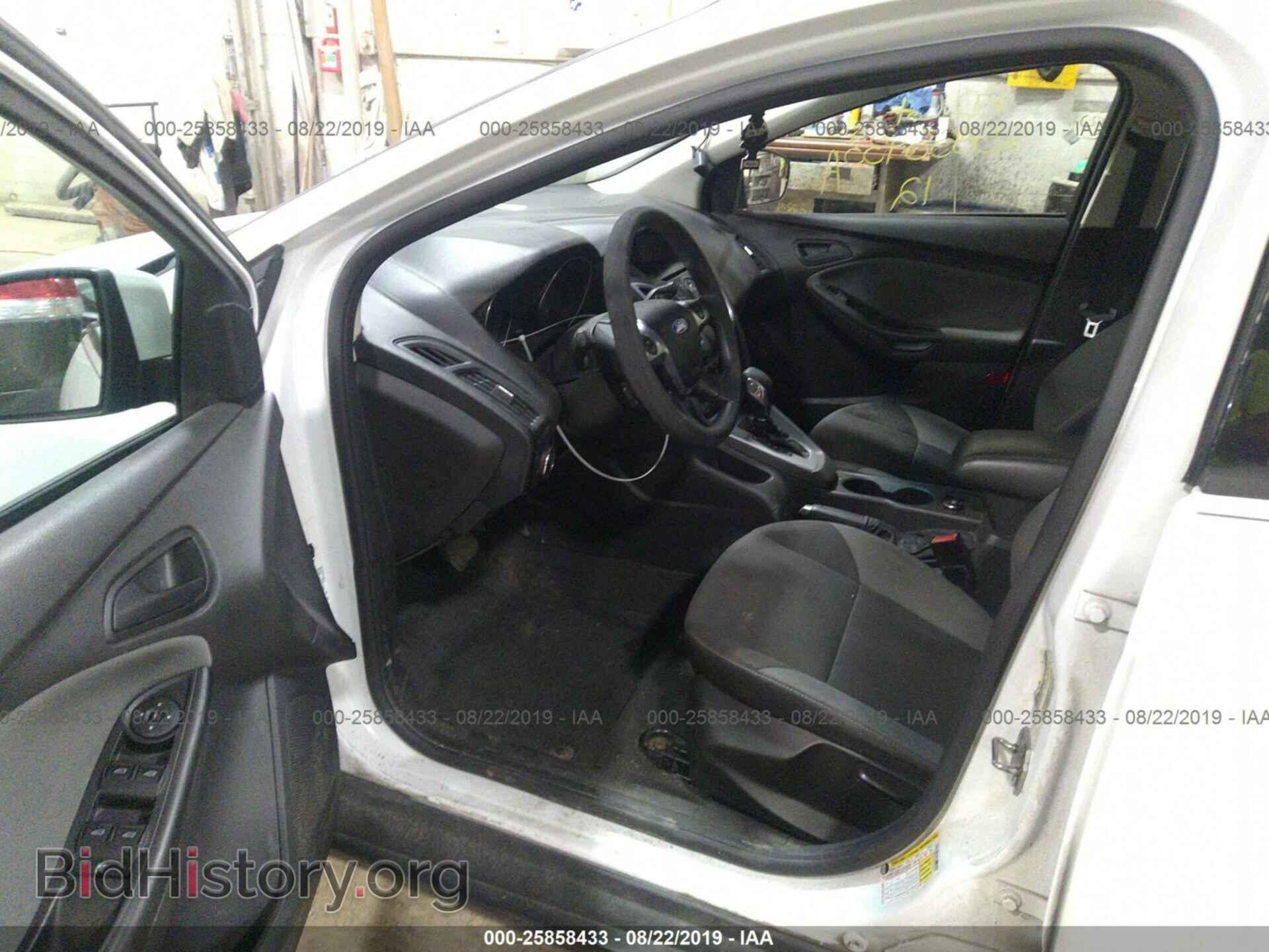 2012 FORD FOCUS - VIN: 1FAHP3F2XCL233174 - Photo 5