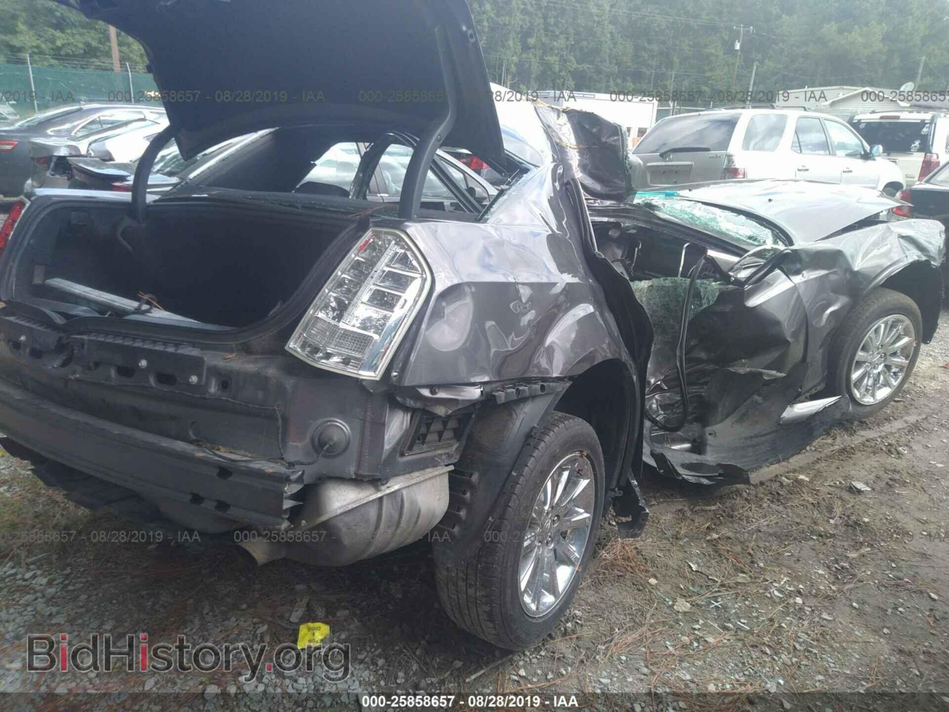 2013 CHRYSLER 300C - VIN: 2C3CCAET4DH556038 - Фото 4