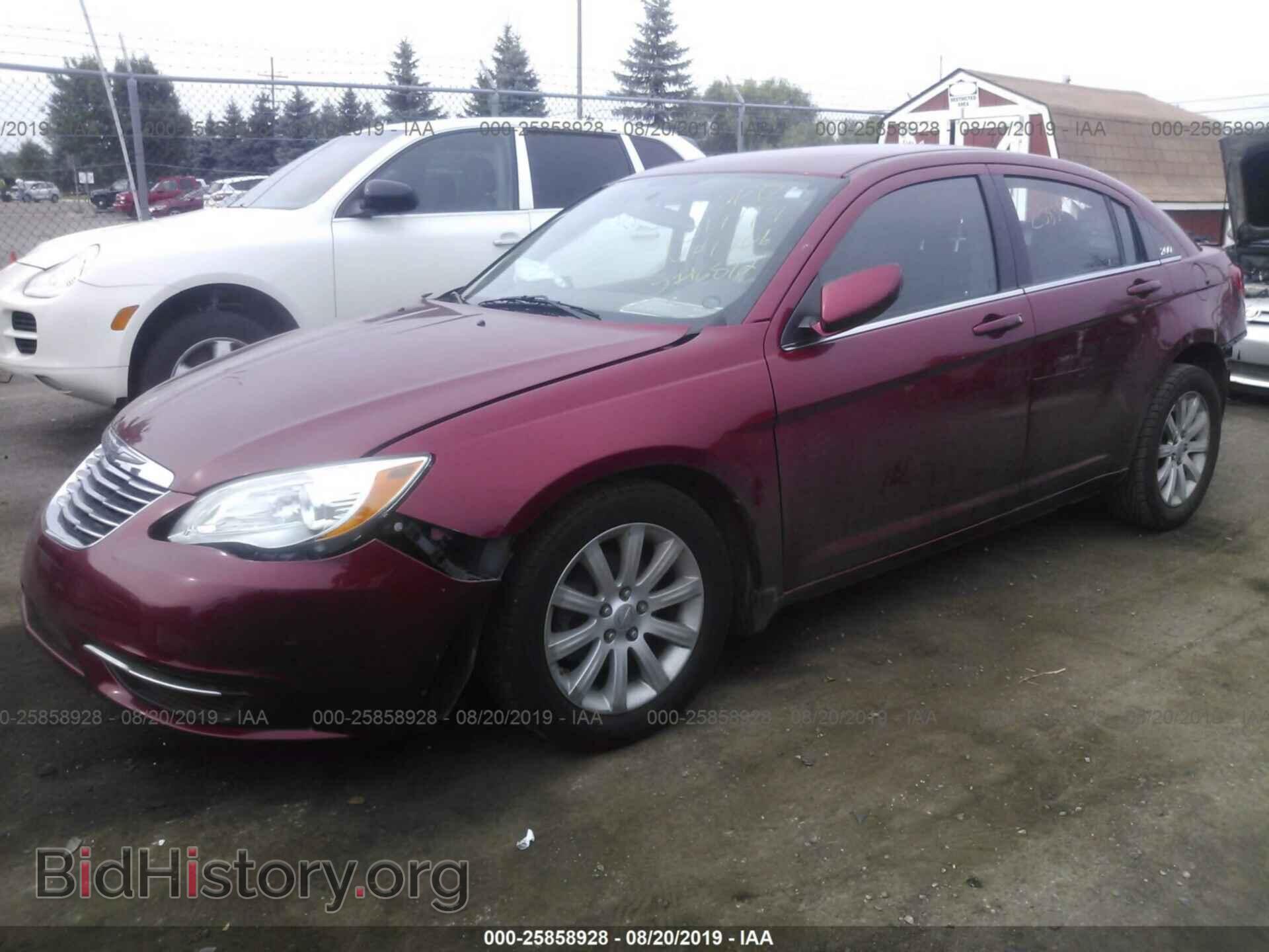 2012 CHRYSLER 200 - VIN: 1C3CCBBB6CN301706 - Photo 2
