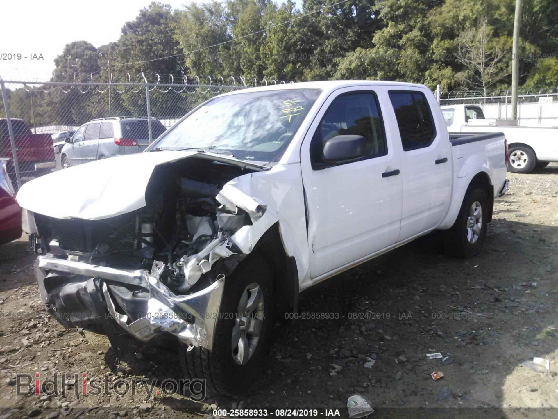 2011 NISSAN FRONTIER - VIN: 1N6AD0EV2BC415106 - Фото 2