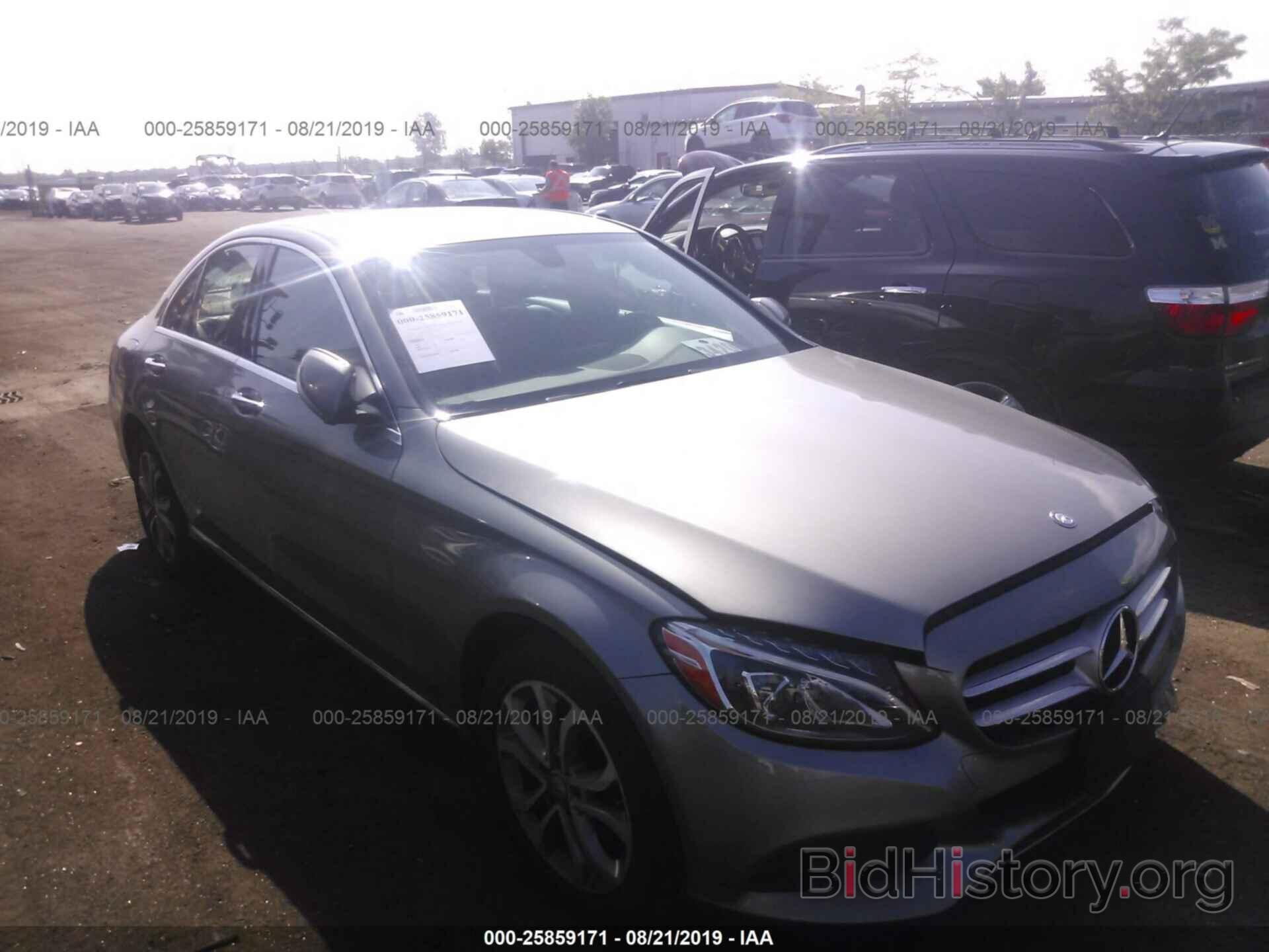 Photo 55SWF4KB3FU001182 - MERCEDES-BENZ C 2015