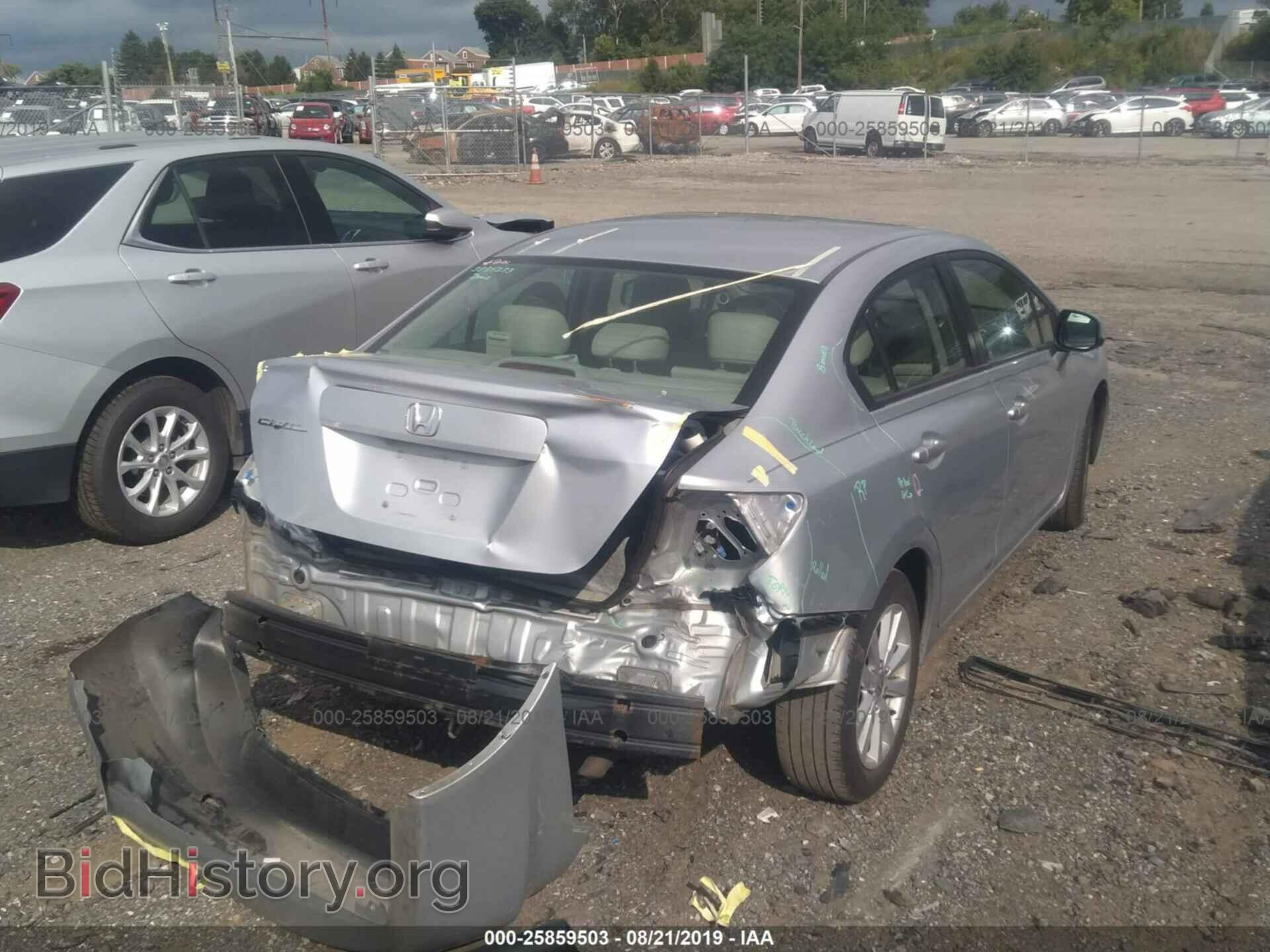 2012 HONDA CIVIC - VIN: 2HGFB2F93CH566628 - Photo 4