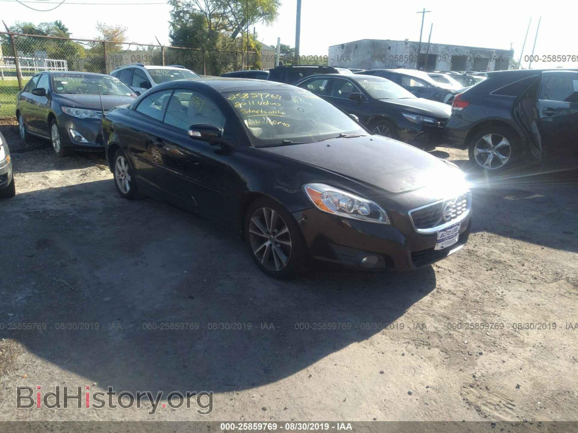 Photo YV1672MC0BJ118174 - VOLVO C70 2011