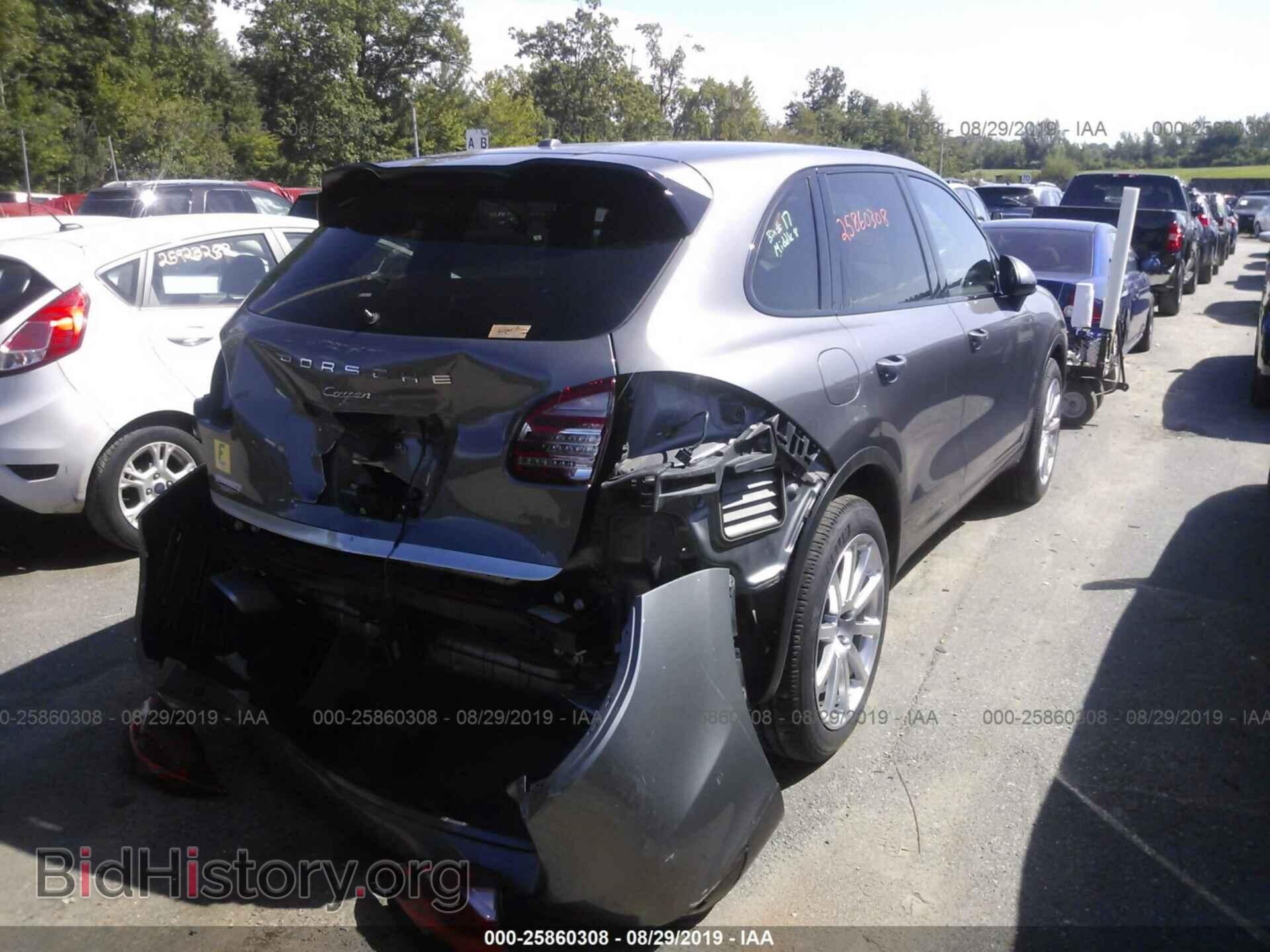 2012 PORSCHE CAYENNE - VIN: WP1AA2A29CLA07558 - Фото 4