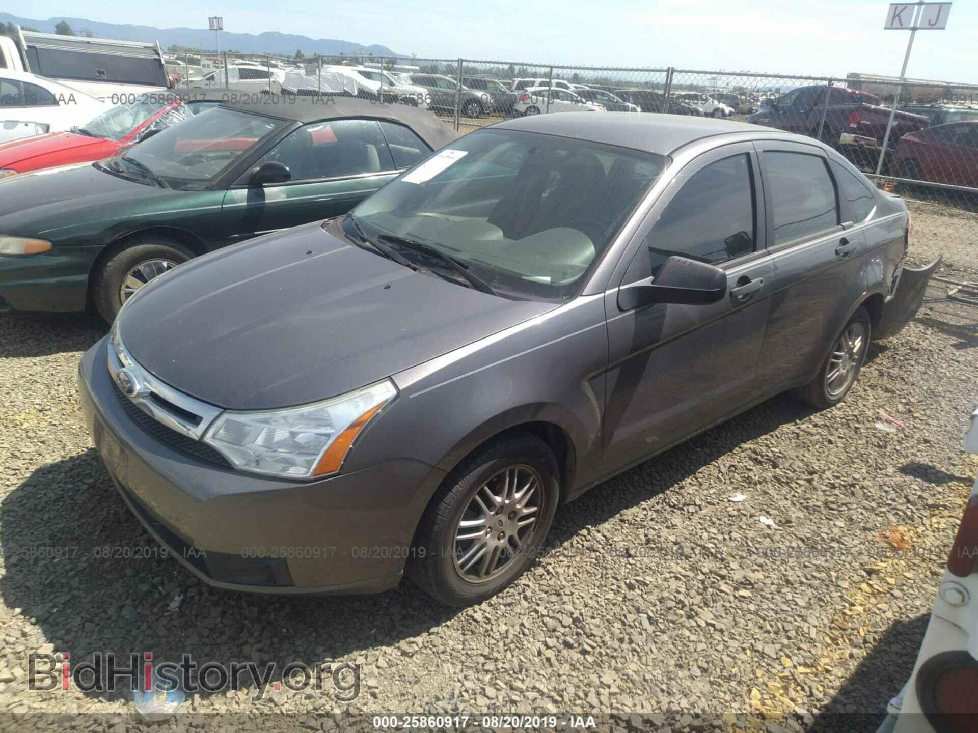 2011 FORD FOCUS - VIN: 1FAHP3FN6BW190914 - Фото 2