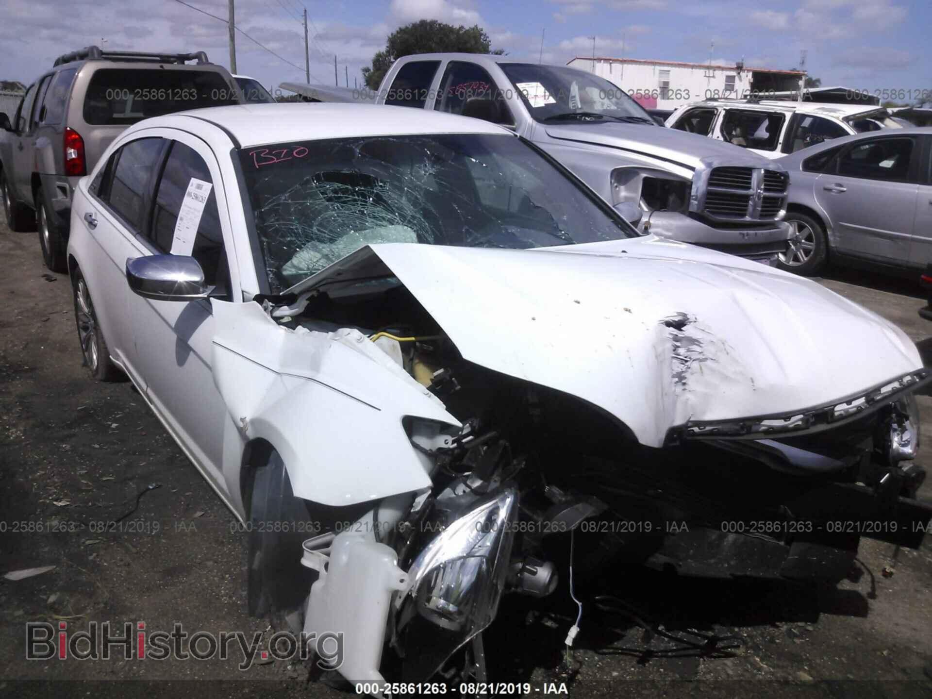 Photo 1C3CCBCG7DN574827 - CHRYSLER 200 2013