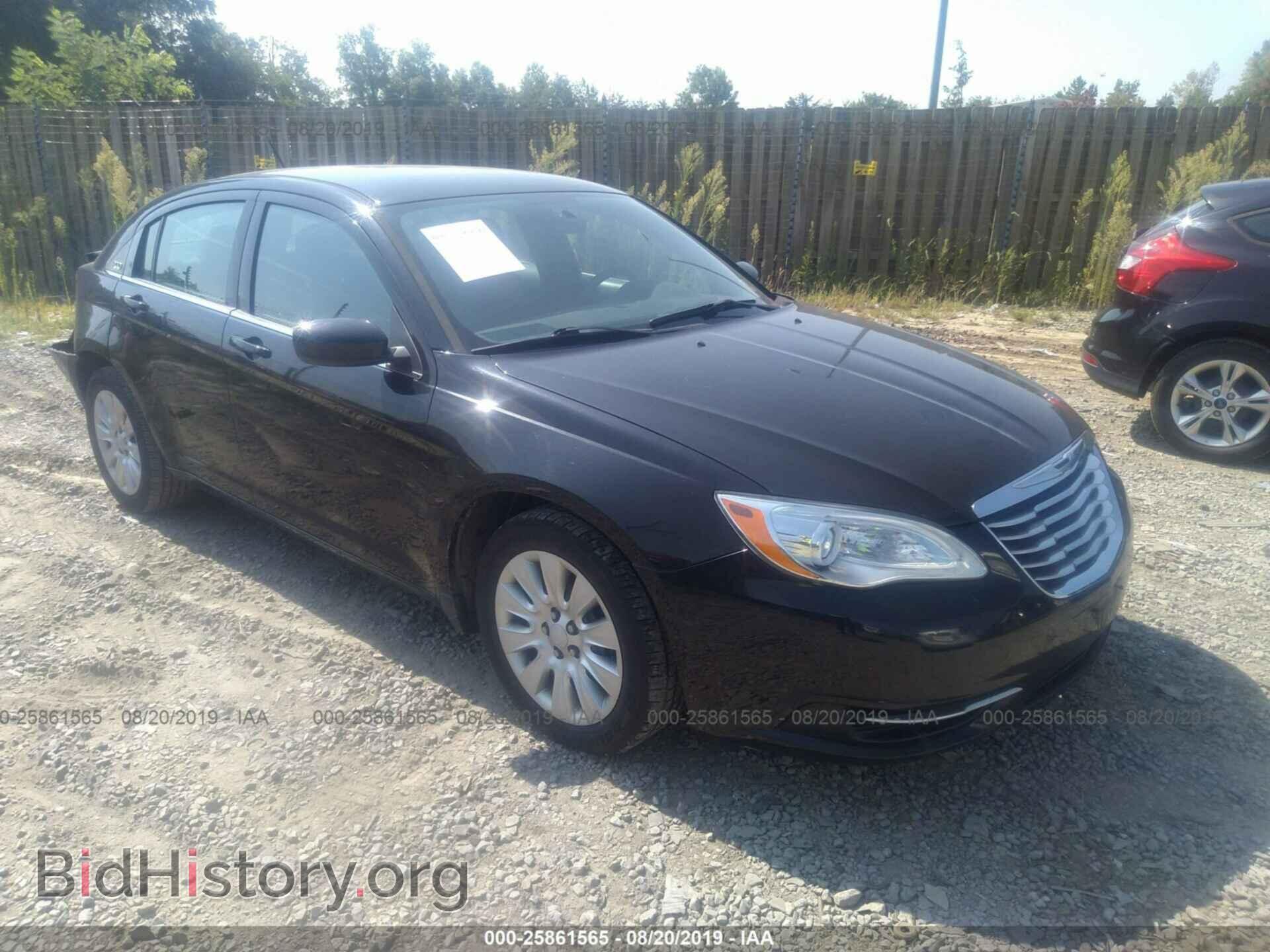 Фотография 1C3CCBABXEN124548 - CHRYSLER 200 2014