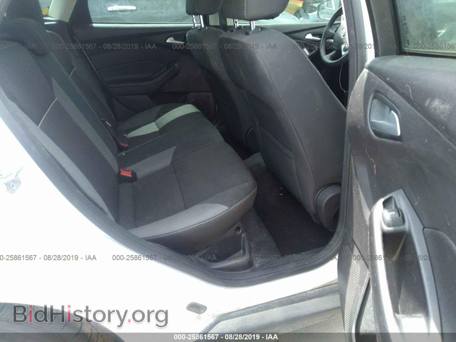 2014 FORD FOCUS - VIN: 1FADP3K21EL246676 - Photo 8