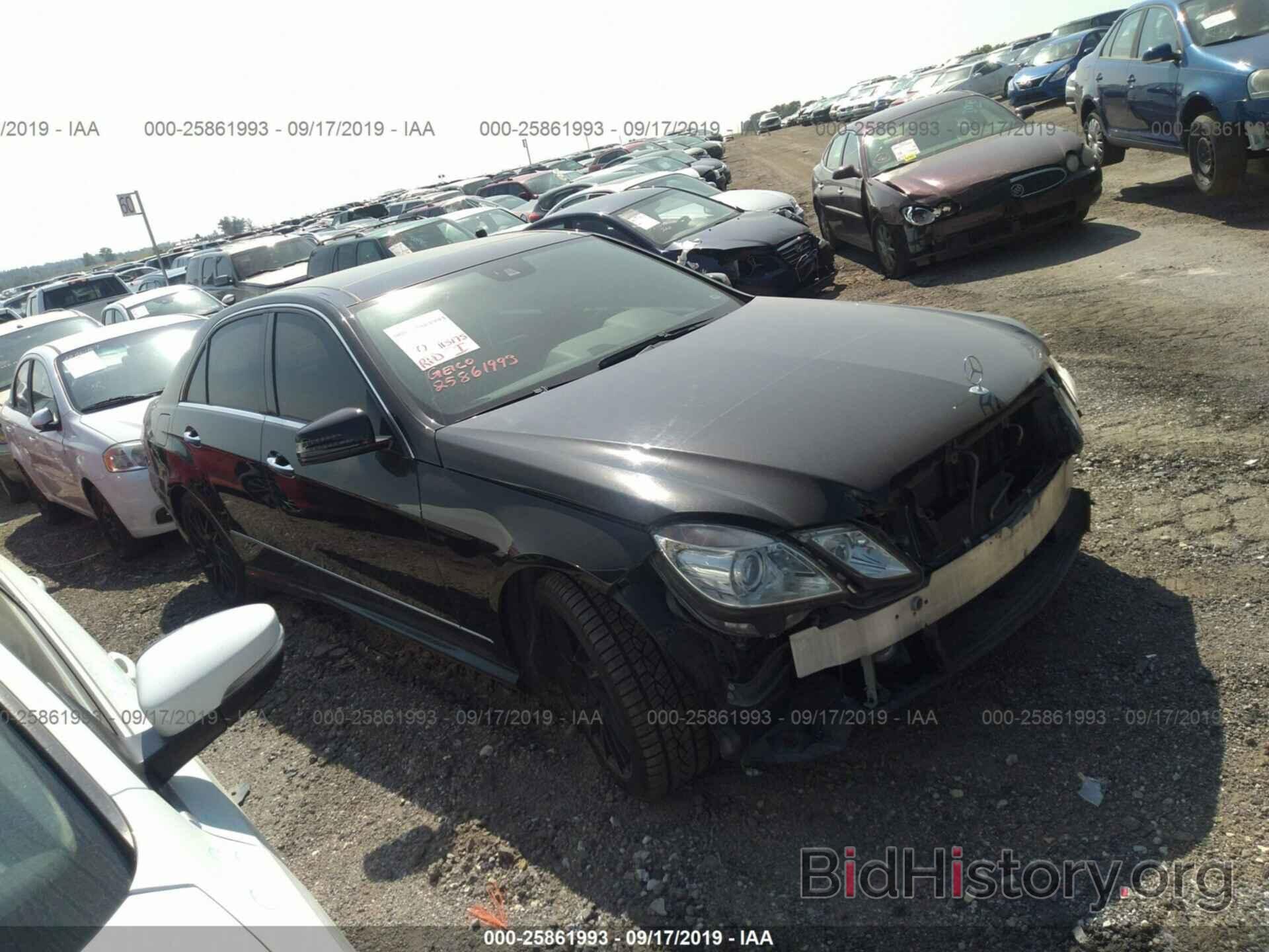 Photo WDDHF8HB5AA240815 - MERCEDES-BENZ E 2010