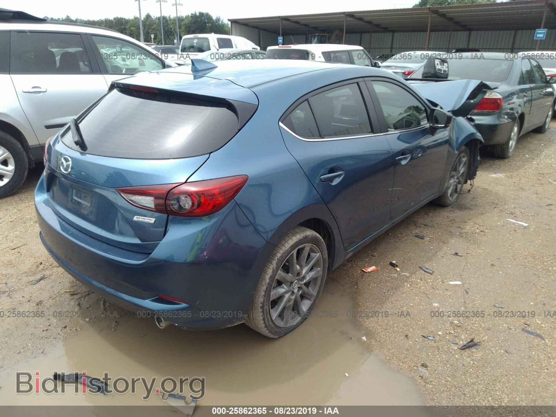 2018 MAZDA 3 - VIN: 3MZBN1L35JM216461 - Фото 4