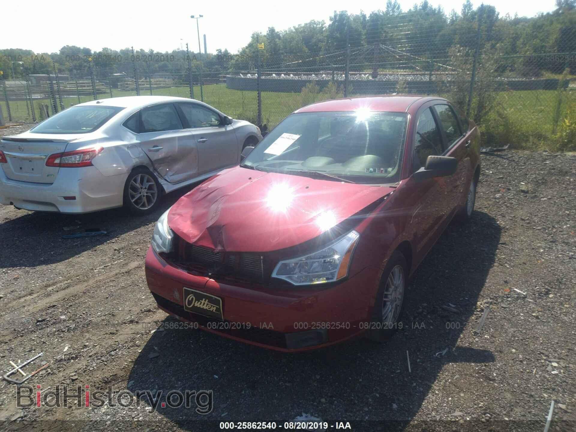 2009 FORD FOCUS - VIN: 1FAHP35N09W155006 - Photo 2