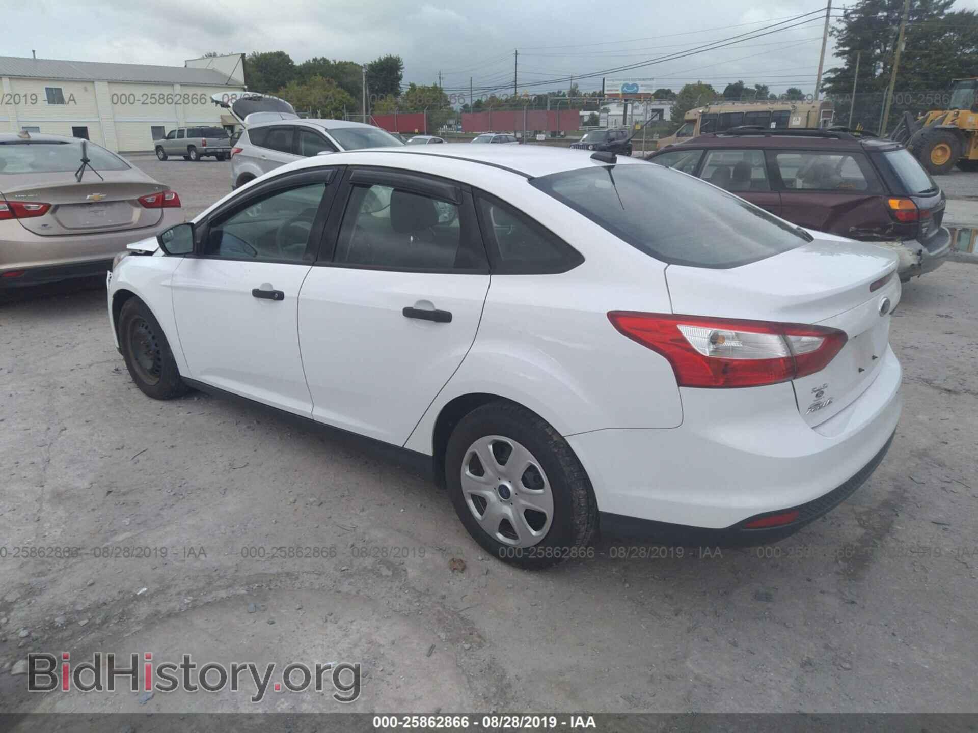2012 FORD FOCUS - VIN: 1FAHP3E26CL346105 - Photo 3