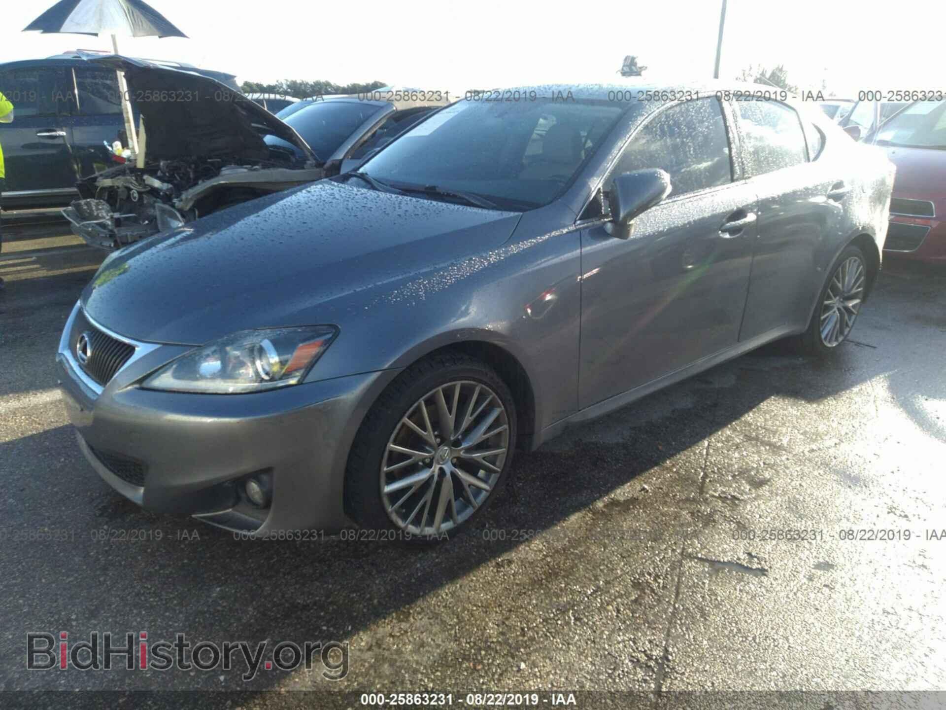2012 LEXUS IS - VIN: JTHCF5C29C5060113 - Photo 2