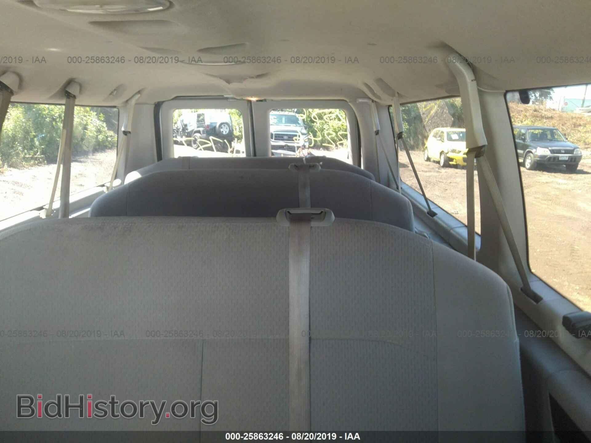 2011 FORD ECONOLINE - VIN: 1FBNE3BL7BDA00836 - Фото 8