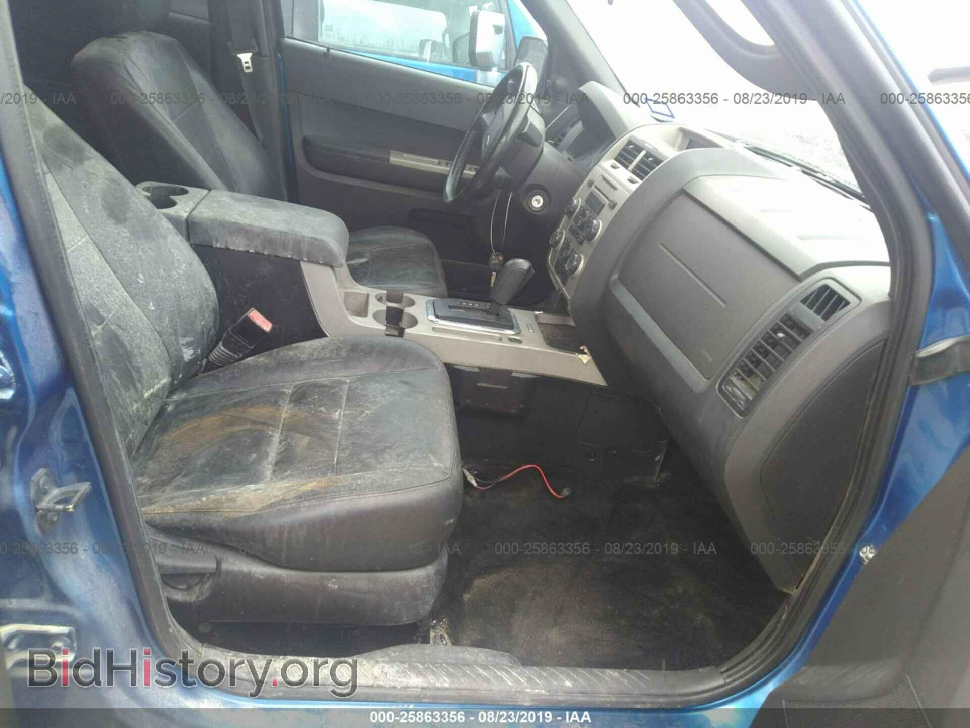 2011 FORD ESCAPE - VIN: 1FMCU0DG2BKB78794 - Photo 5