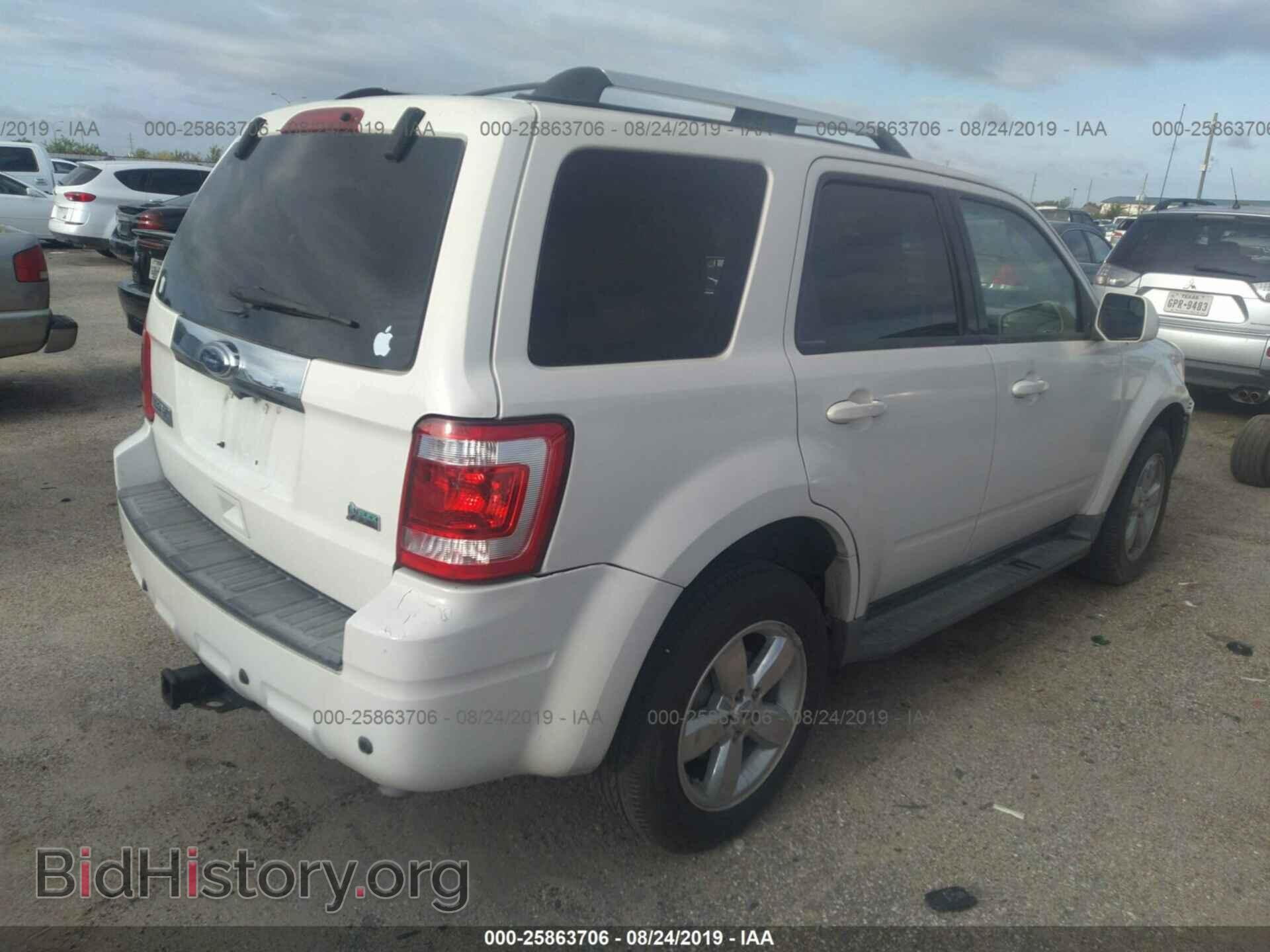 2011 FORD ESCAPE - VIN: 1FMCU0EG4BKB97815 - Фото 4