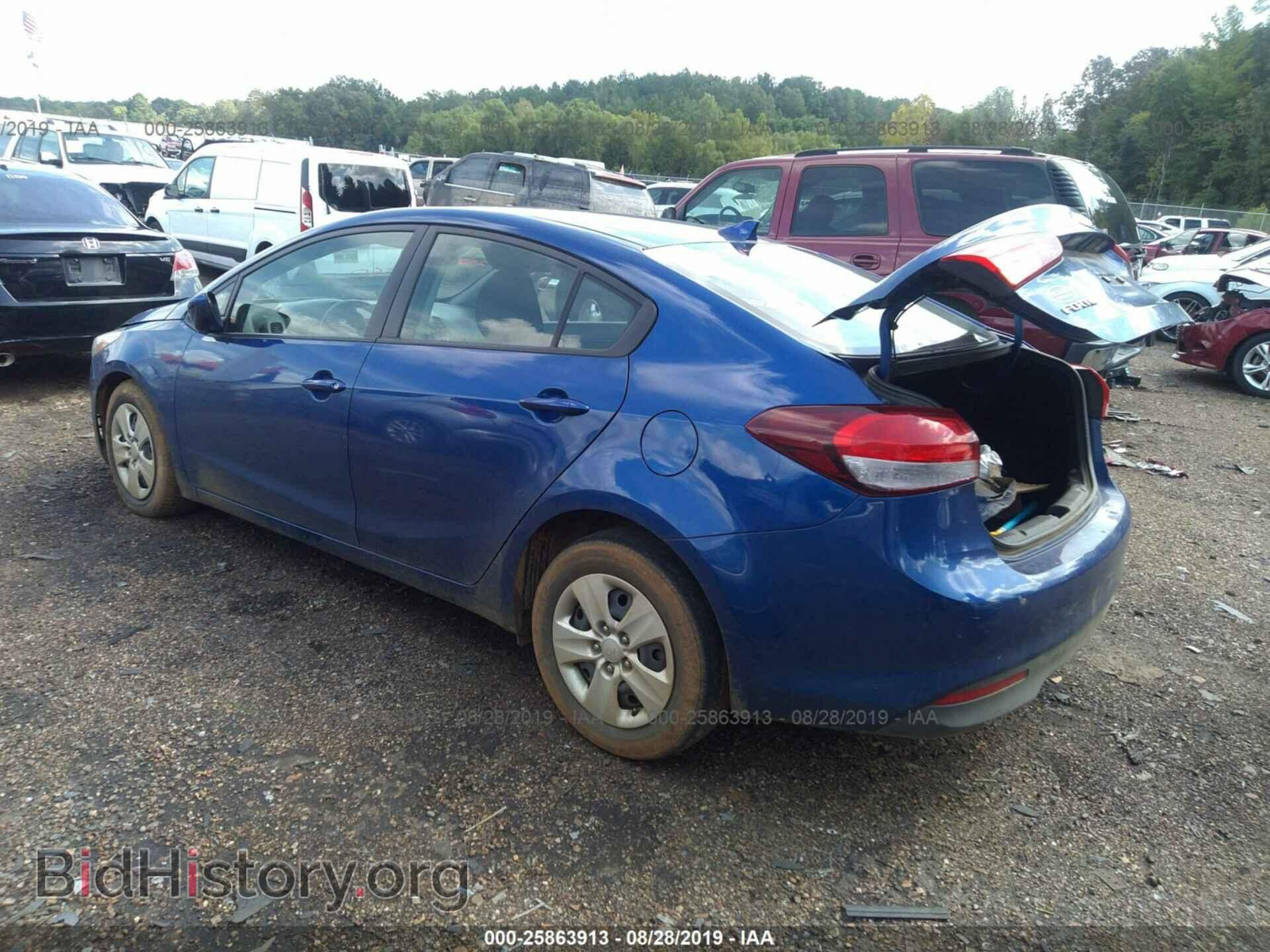 2017 KIA FORTE - VIN: 3KPFK4A7XHE129714 - Фото 3