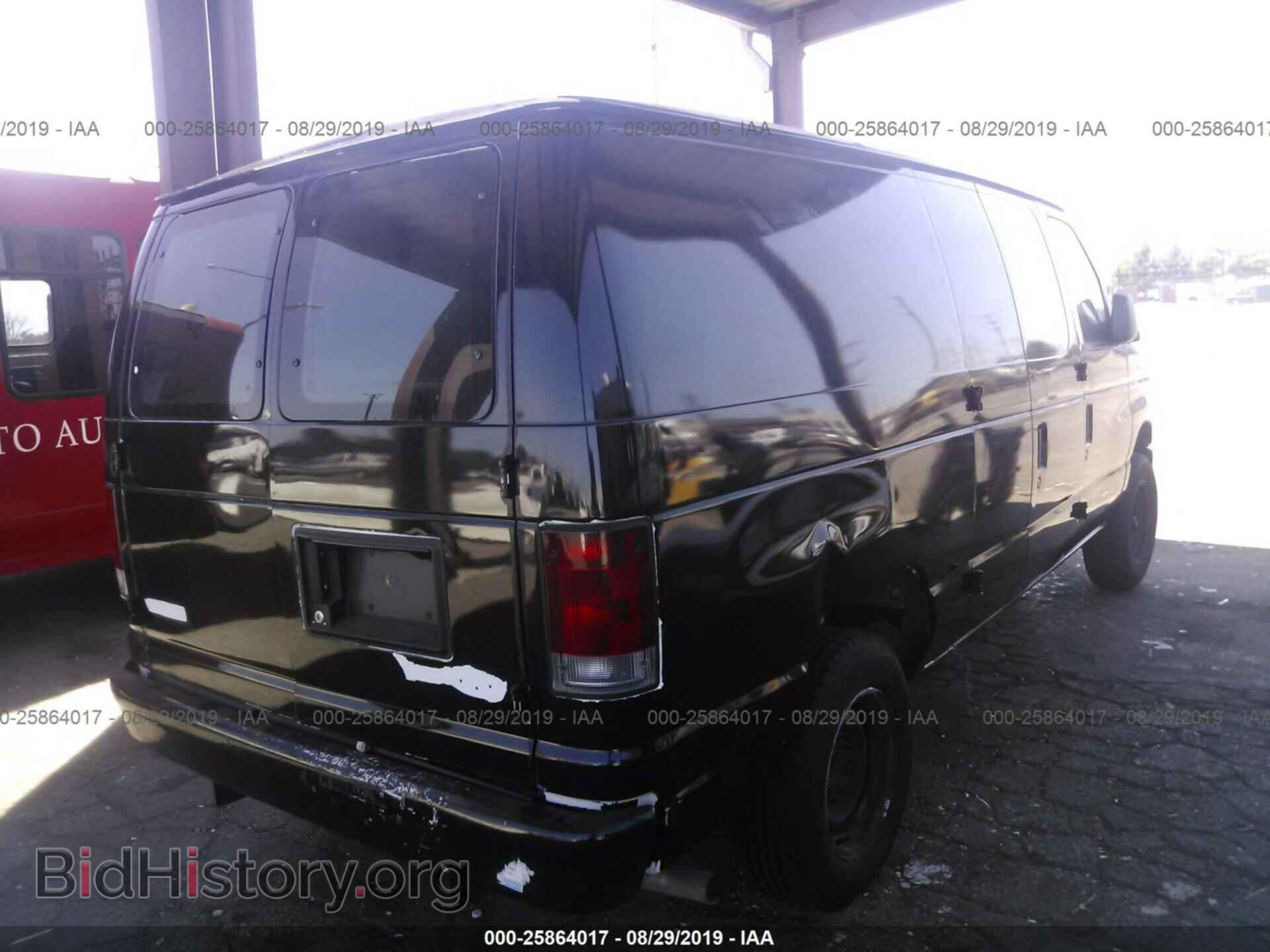 2011 Ford Econoline - VIN: 1FTNE1EW5BDB03128 - Photo 4