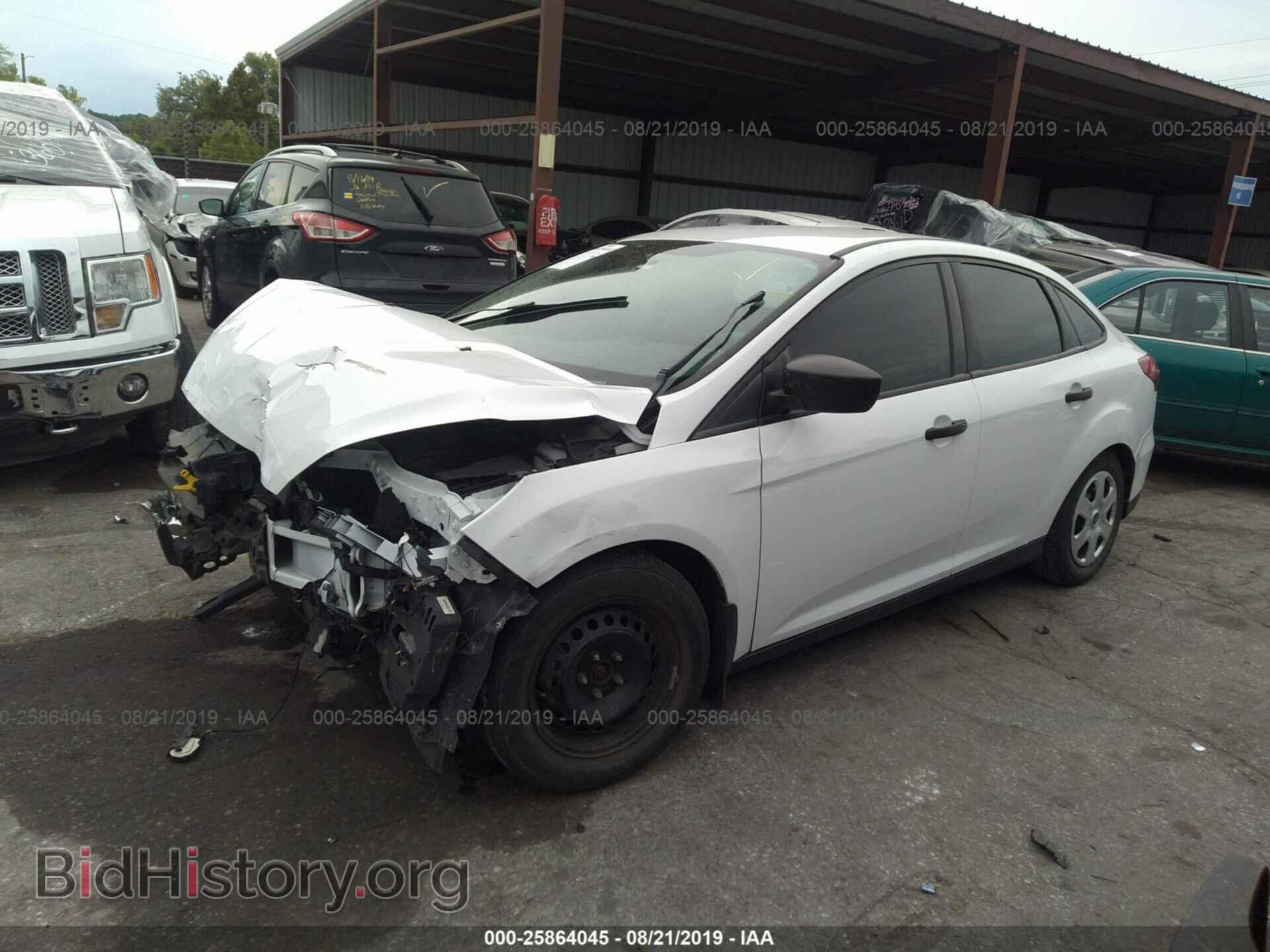 2016 FORD FOCUS - VIN: 1FADP3E28GL281875 - Фото 2