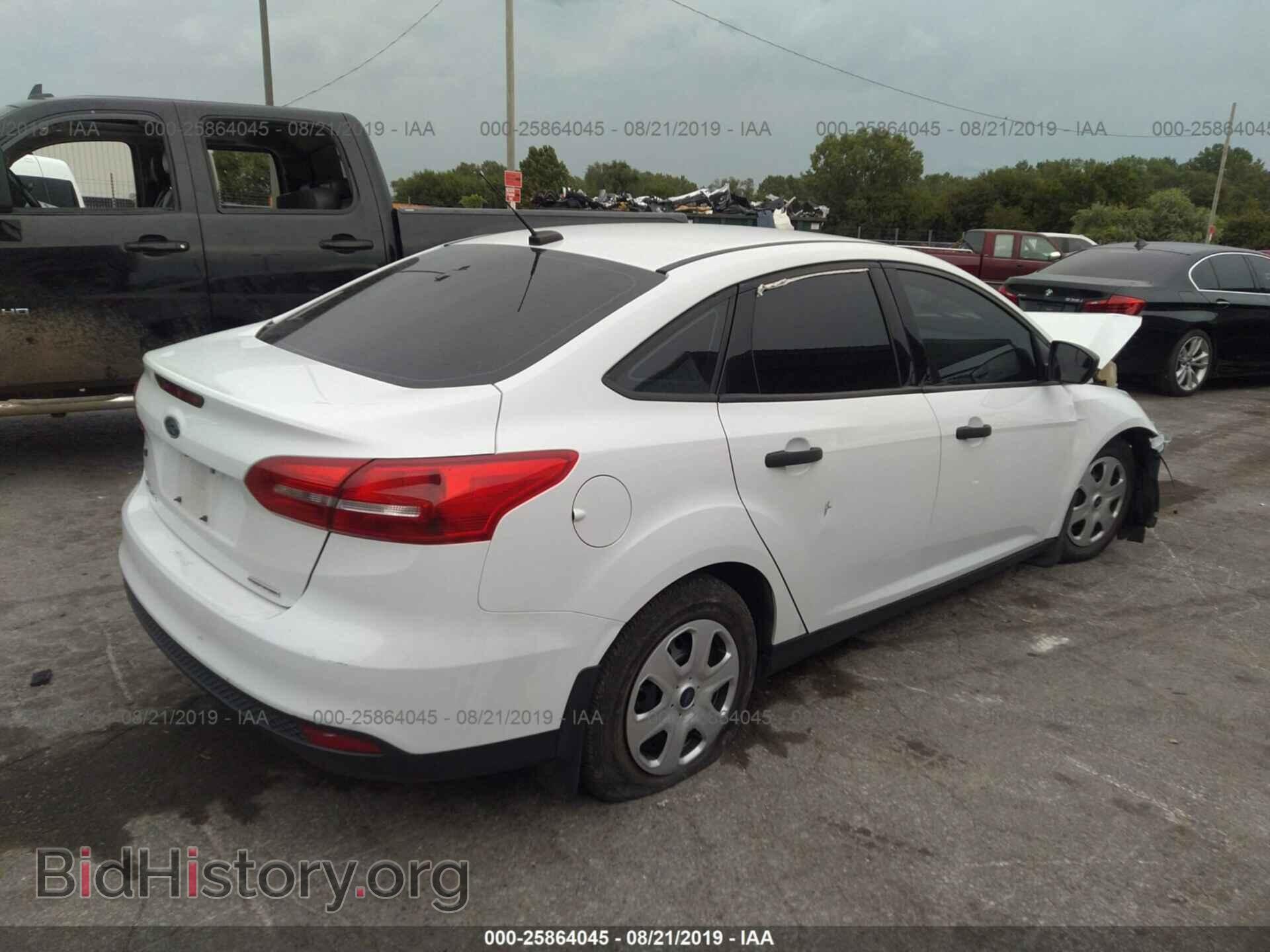 2016 FORD FOCUS - VIN: 1FADP3E28GL281875 - Фото 4