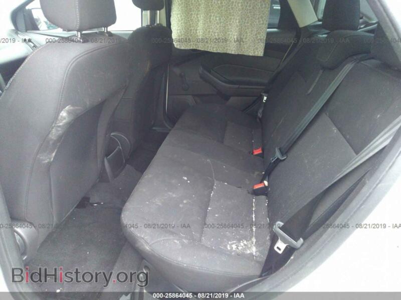 2016 Ford FOCUS (VIN 1FADP3E28GL281875) — фото 8 из 10