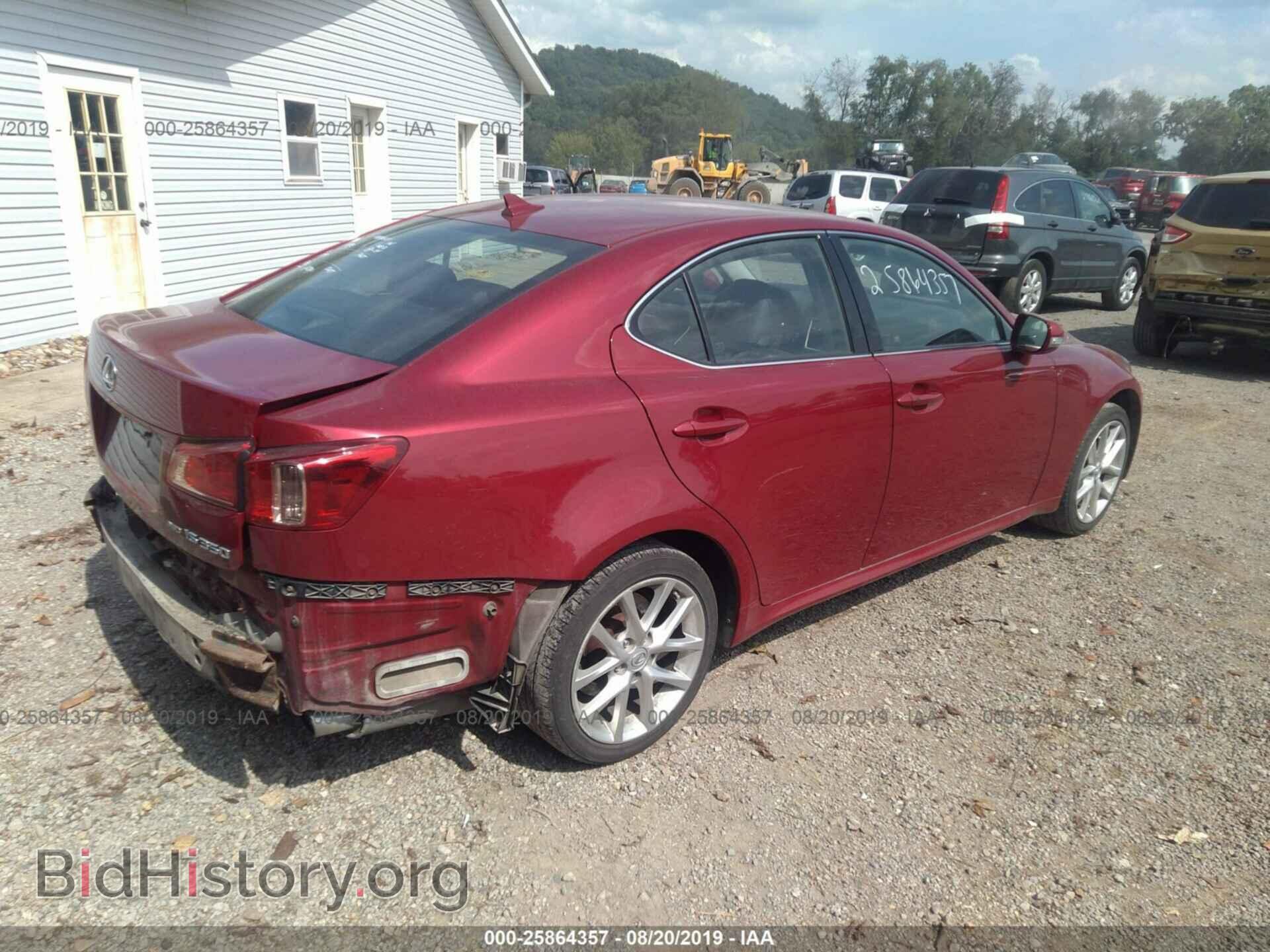 2011 LEXUS IS - VIN: JTHCE5C21B5000960 - Фото 4