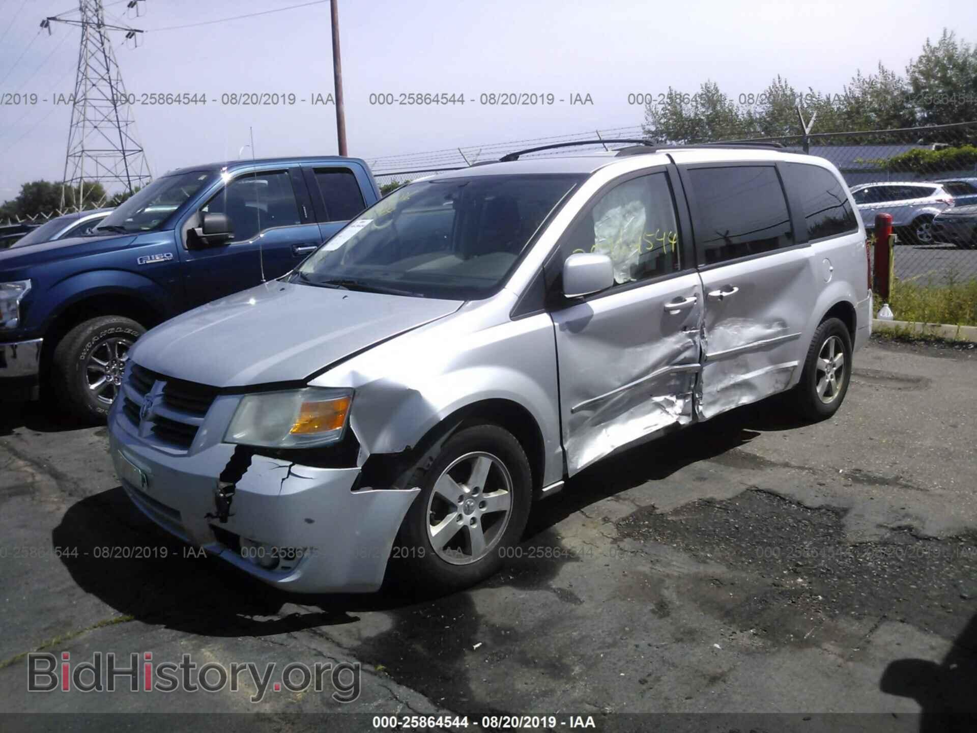 2010 DODGE GRAND CARAVAN - VIN: 2D4RN5D18AR496801 - Фото 2