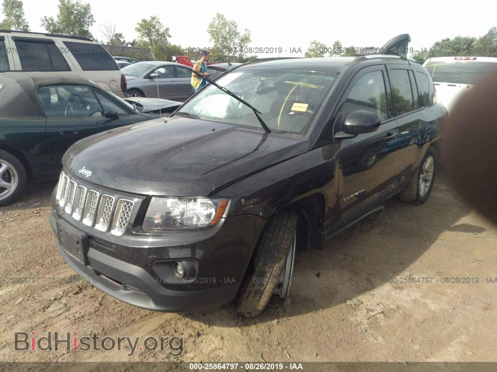 2014 JEEP COMPASS - VIN: 1C4NJDEB2ED796299 - Photo 2