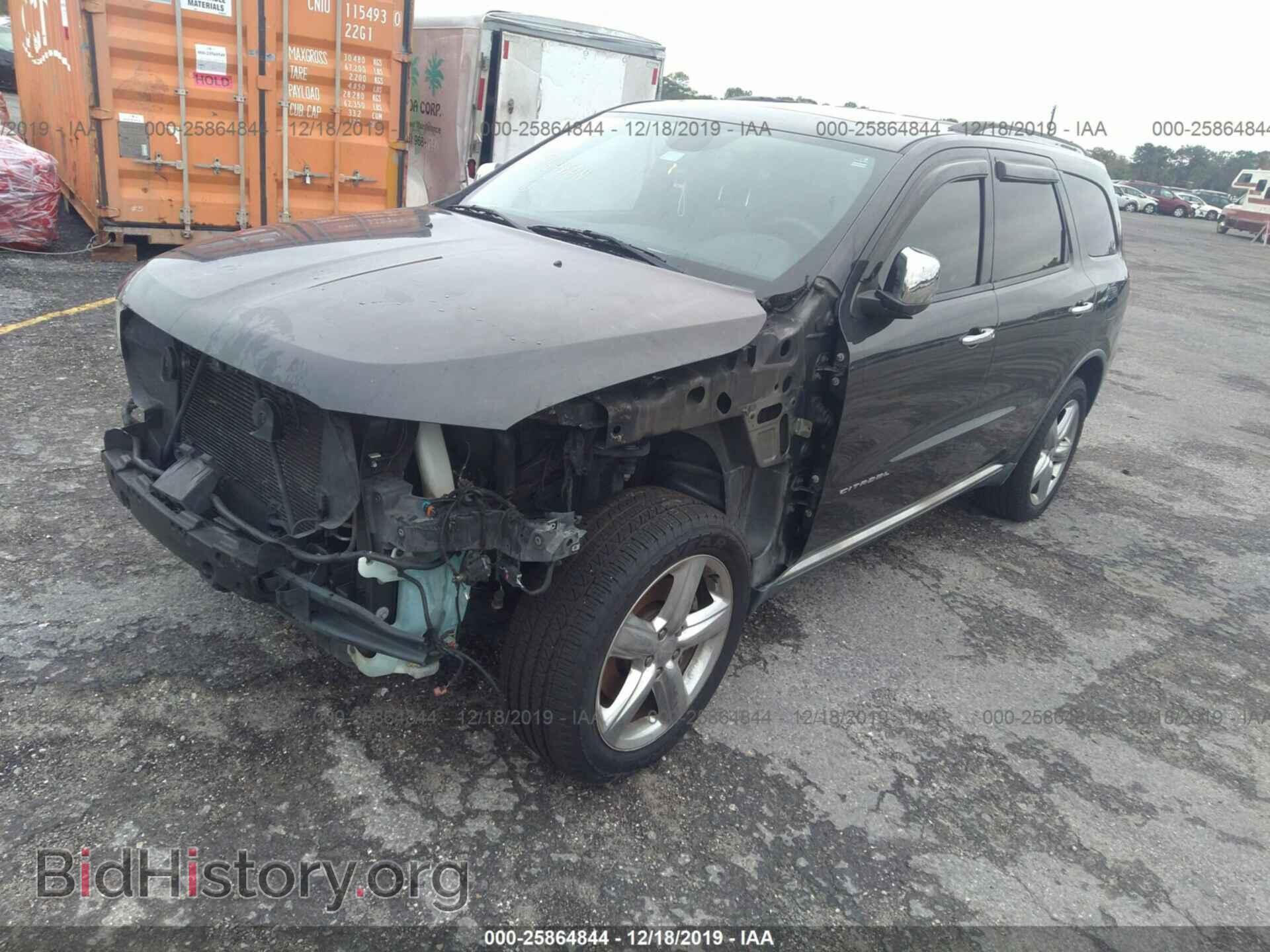 2011 Dodge Durango - VIN: 1D4RD5GG9BC742221 - Photo 2