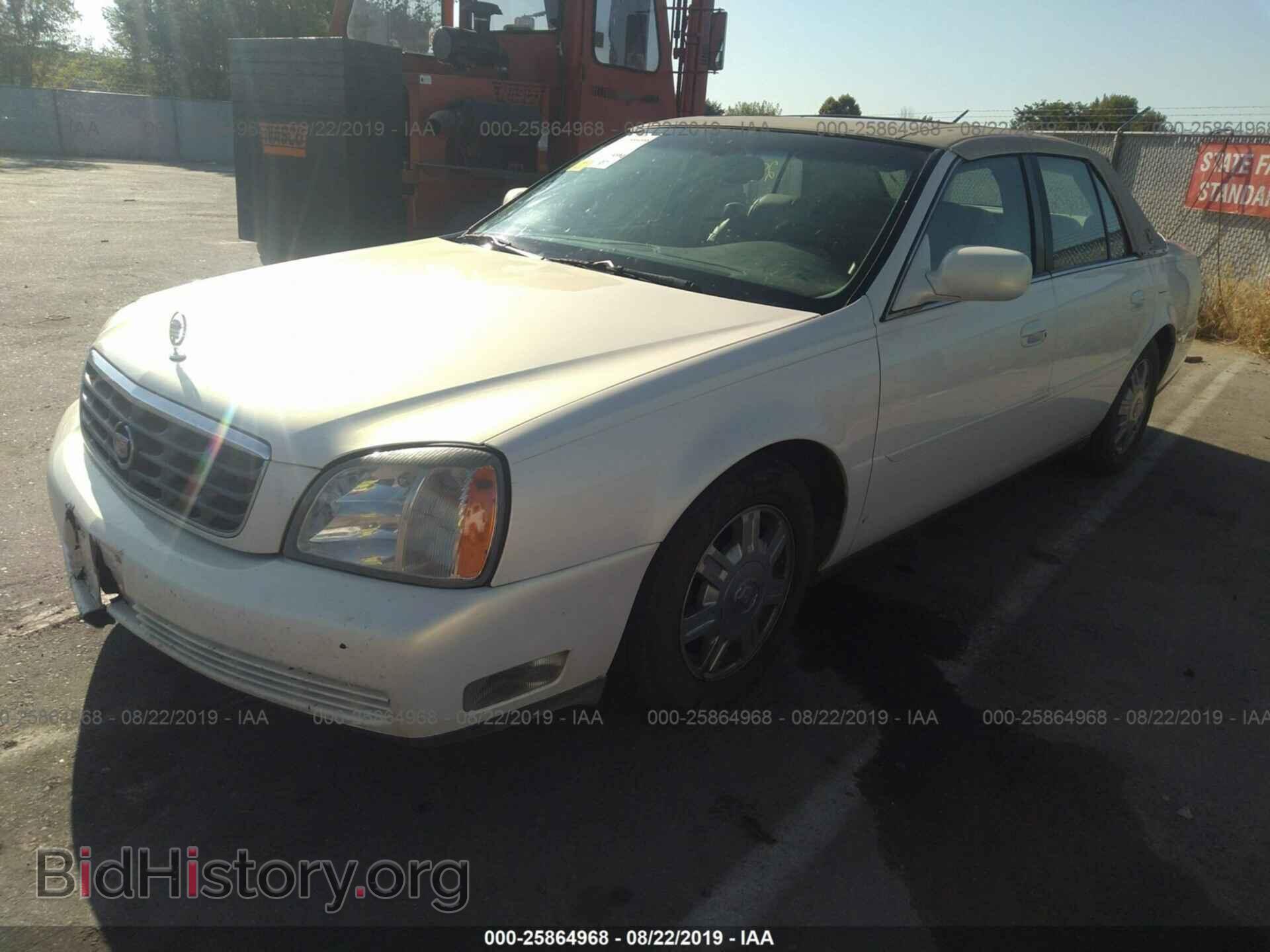 2004 CADILLAC DEVILLE - VIN: 1G6KD54Y64U147970 - Photo 2
