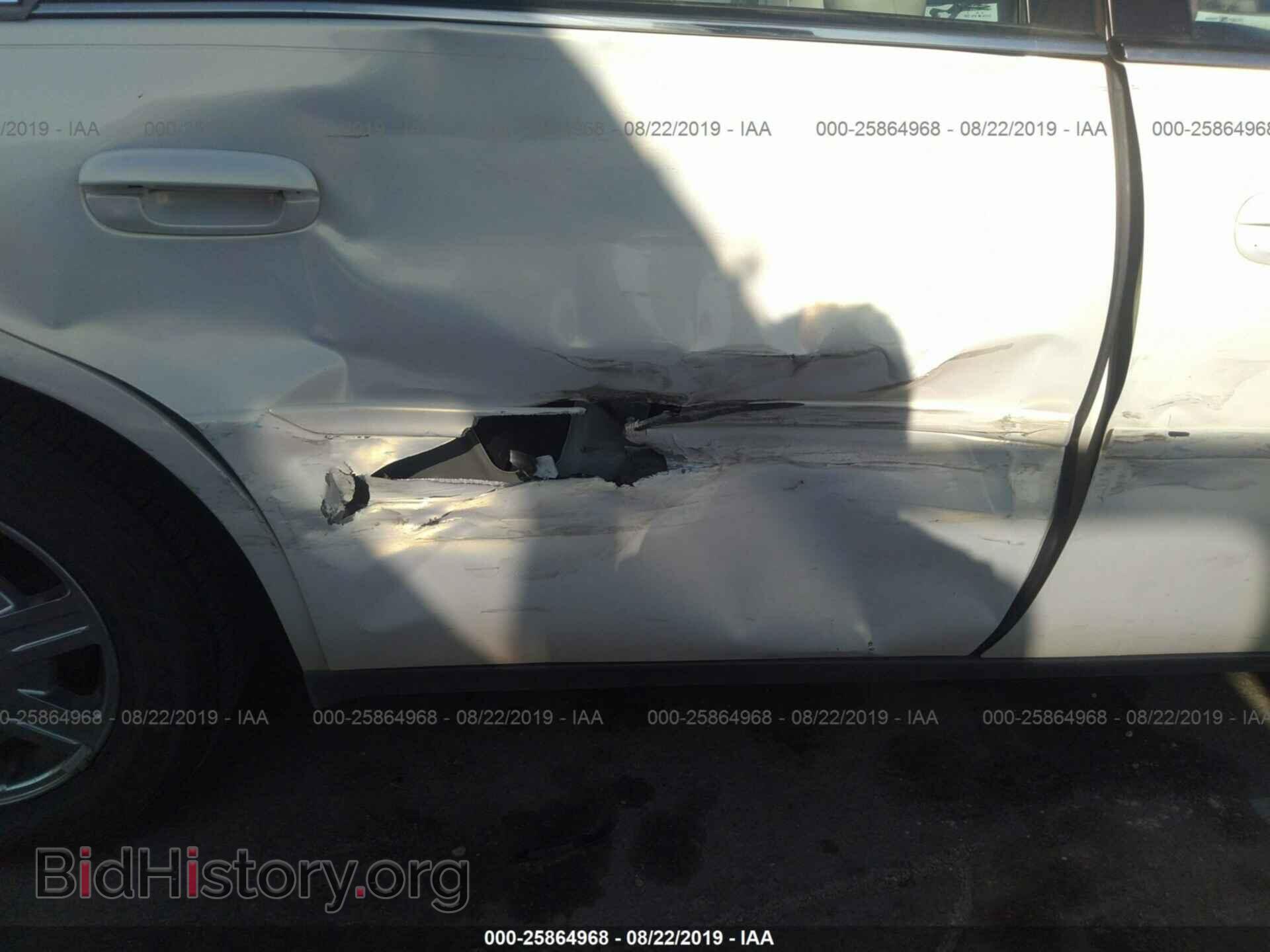 2004 CADILLAC DEVILLE - VIN: 1G6KD54Y64U147970 - Photo 6