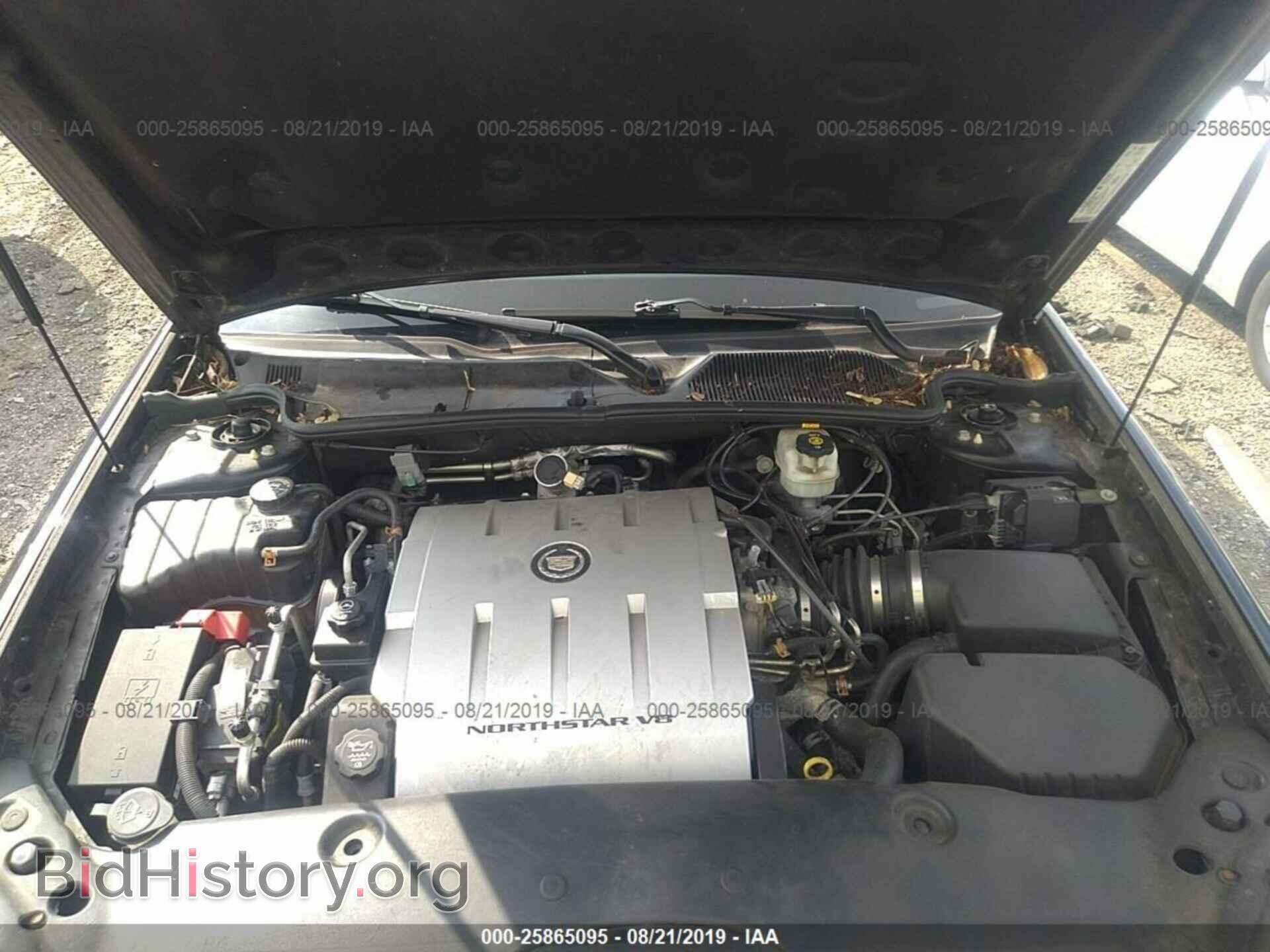 2004 CADILLAC DEVILLE - VIN: 1G6KD54Y94U262000 - Photo 10
