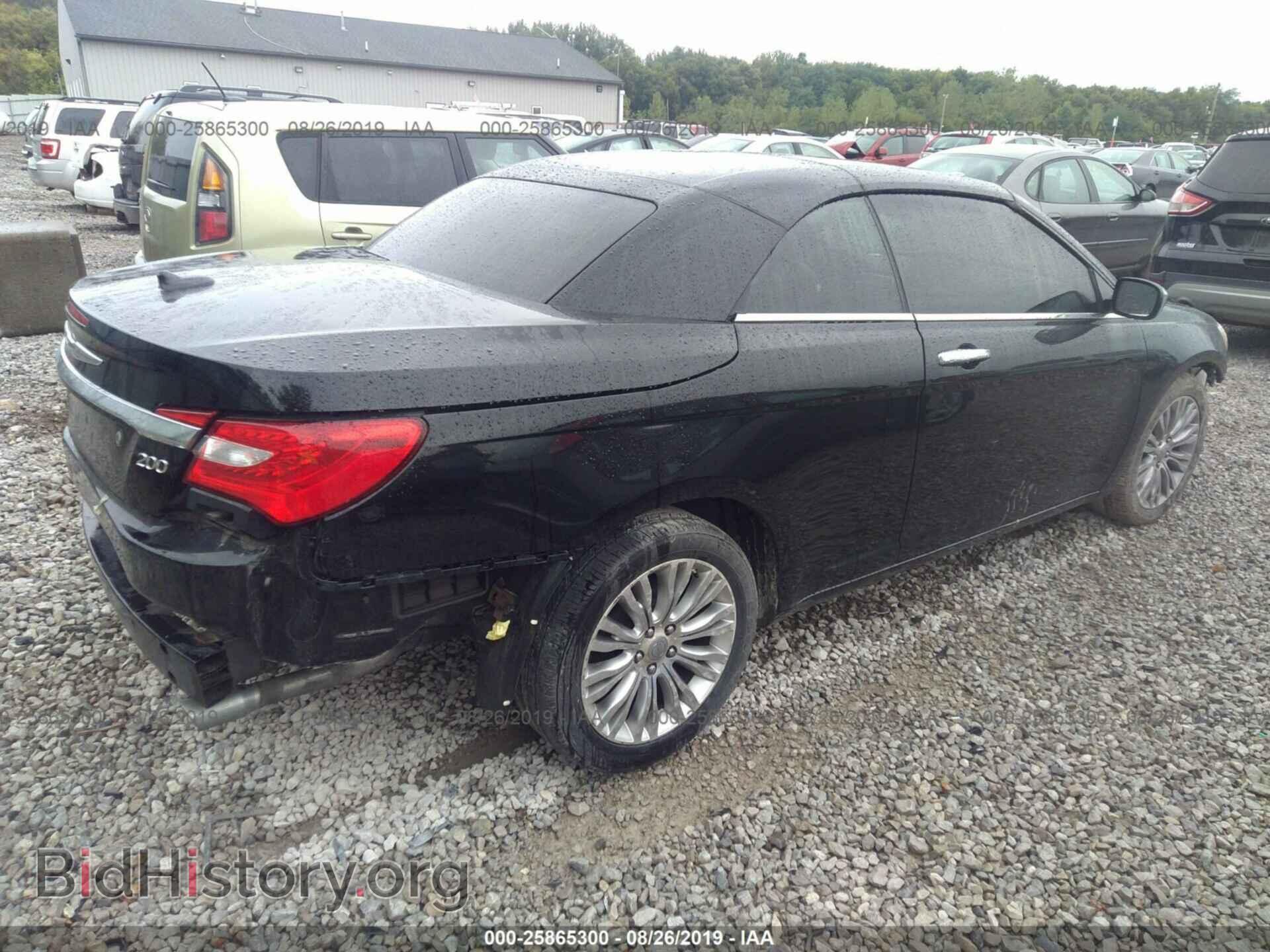 2013 CHRYSLER 200 - VIN: 1C3BCBFG9DN674581 - Фото 4