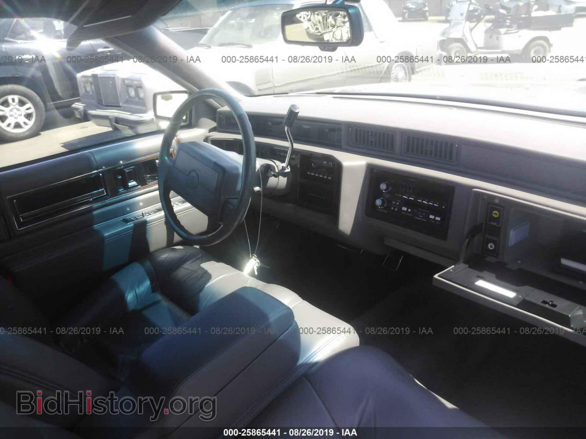 1993 CADILLAC DEVILLE - VIN: 1G6CD13B7P4301584 - Photo 5