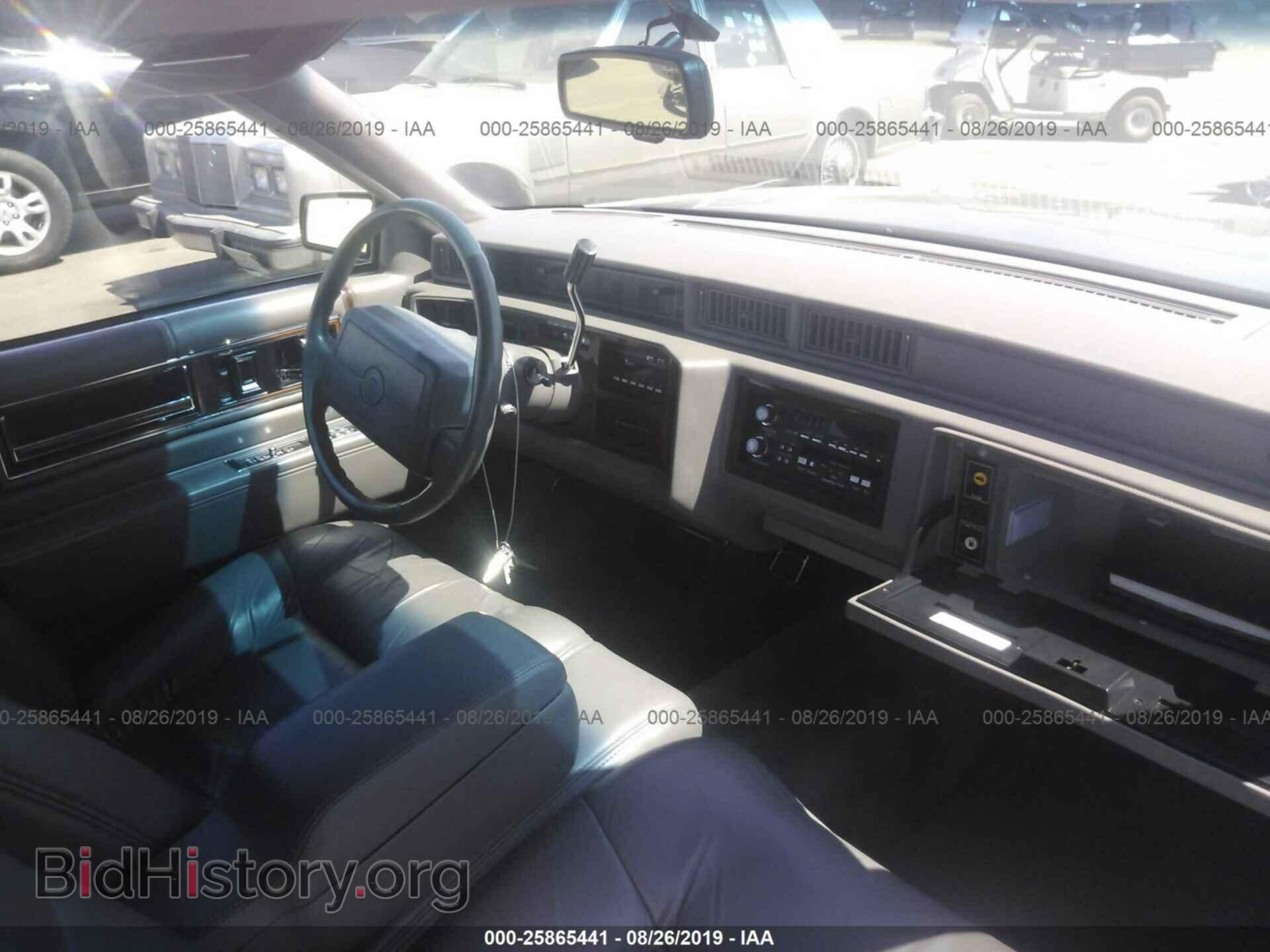1993 CADILLAC DEVILLE - VIN: 1G6CD13B7P4301584 - Photo 8