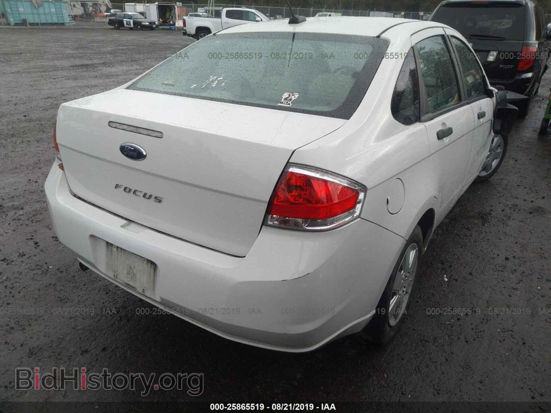 2011 FORD FOCUS - VIN: 1FAHP3EN9BW181741 - Фото 4