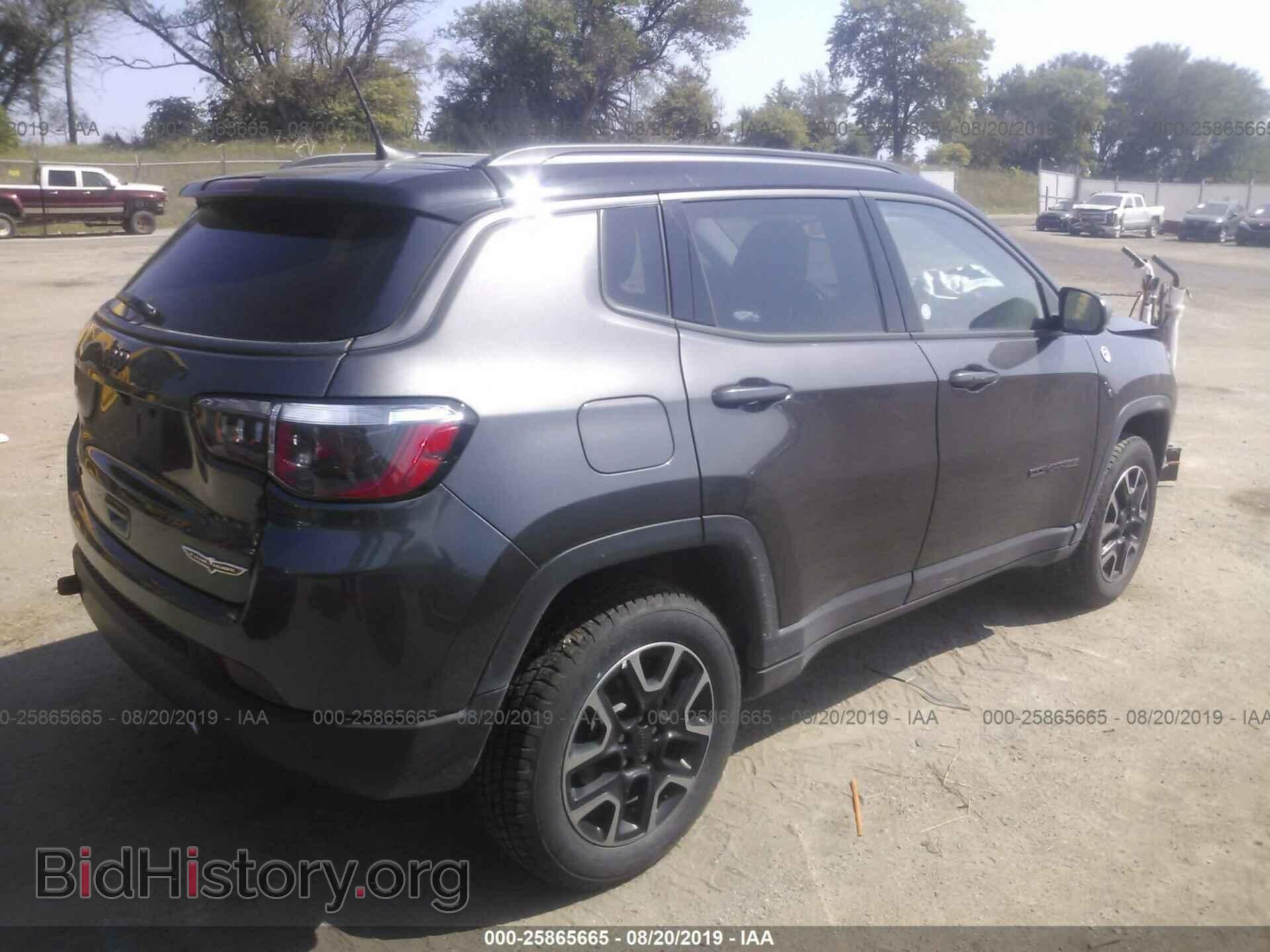 2019 JEEP COMPASS - VIN: 3C4NJDDBXKT671655 - Фото 4