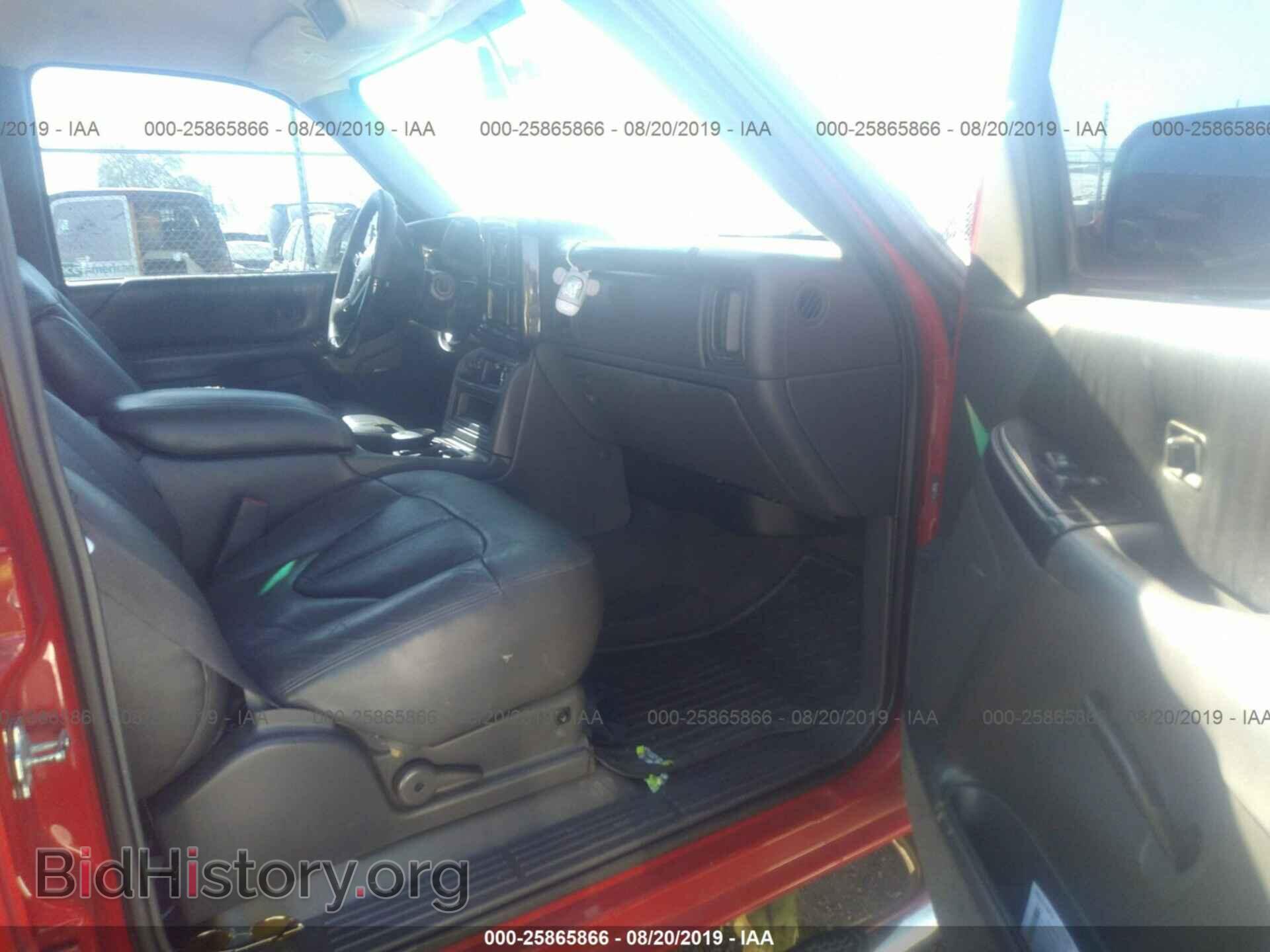 2005 GMC NEW SIERRA - VIN: 2GTEK13T051152951 - Фото 5