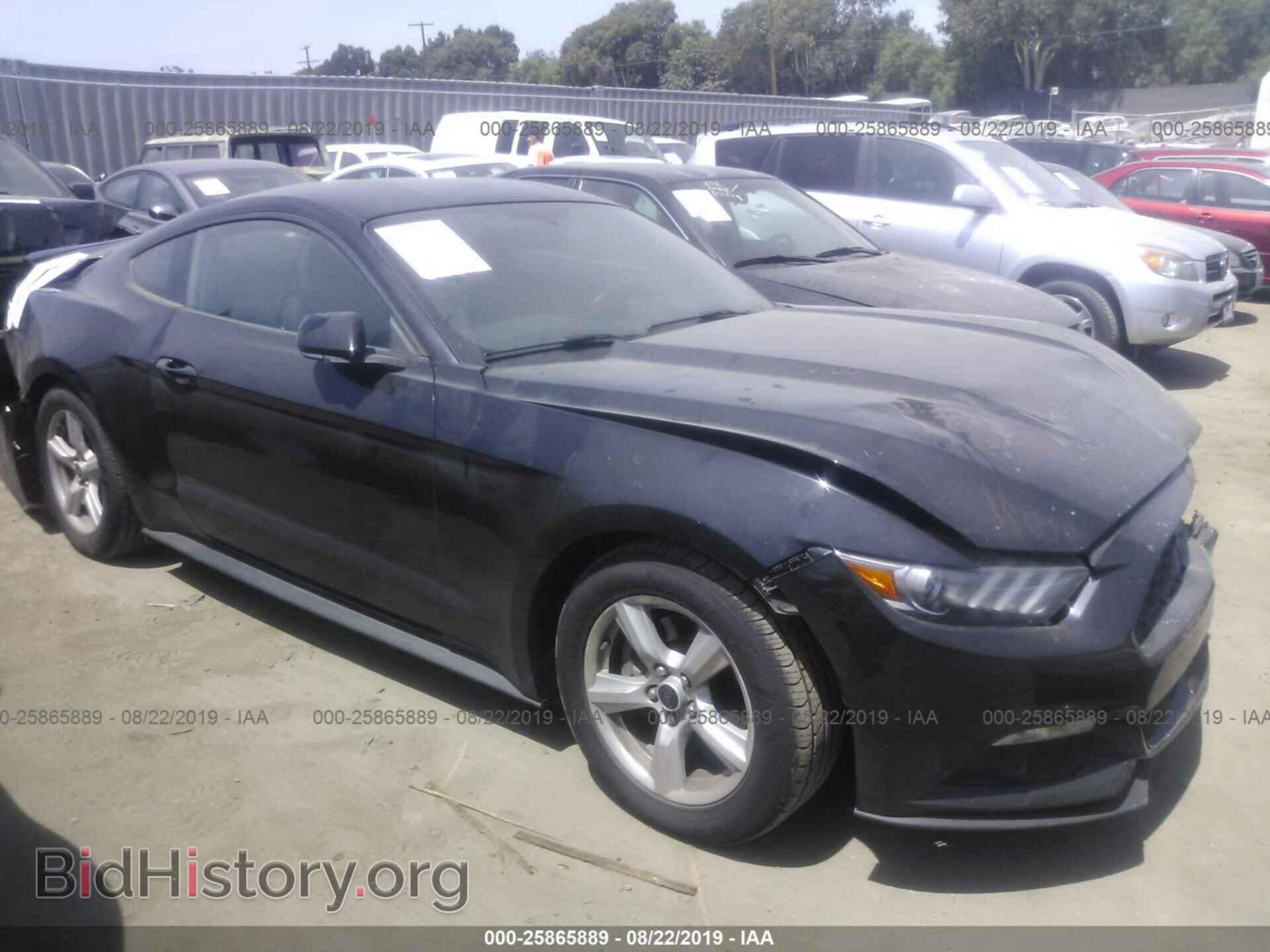 Photo 1FA6P8TH7F5311562 - FORD MUSTANG 2015