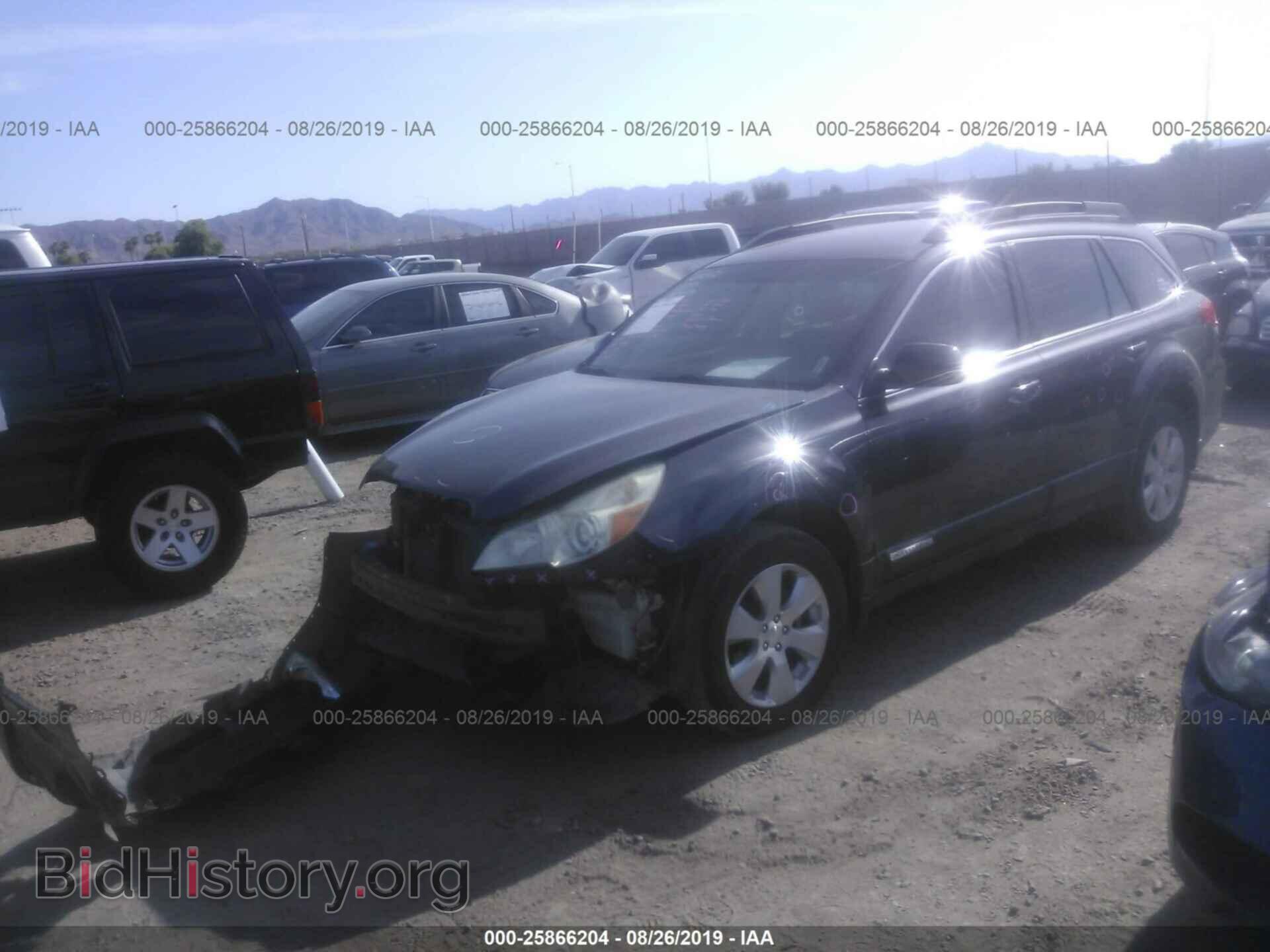 2011 SUBARU OUTBACK - VIN: 4S4BRBCC3B3394705 - Фото 2