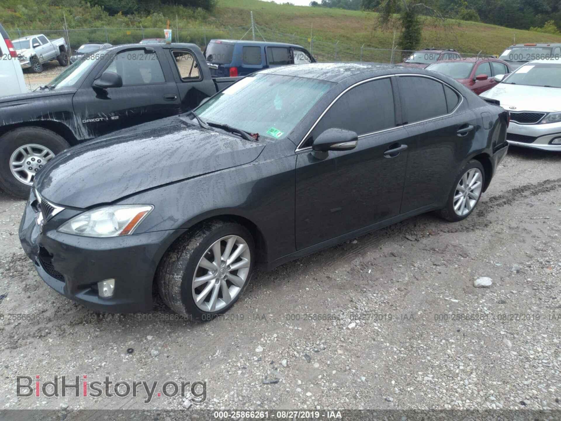 2009 LEXUS IS - VIN: JTHCK262092029557 - Фото 2